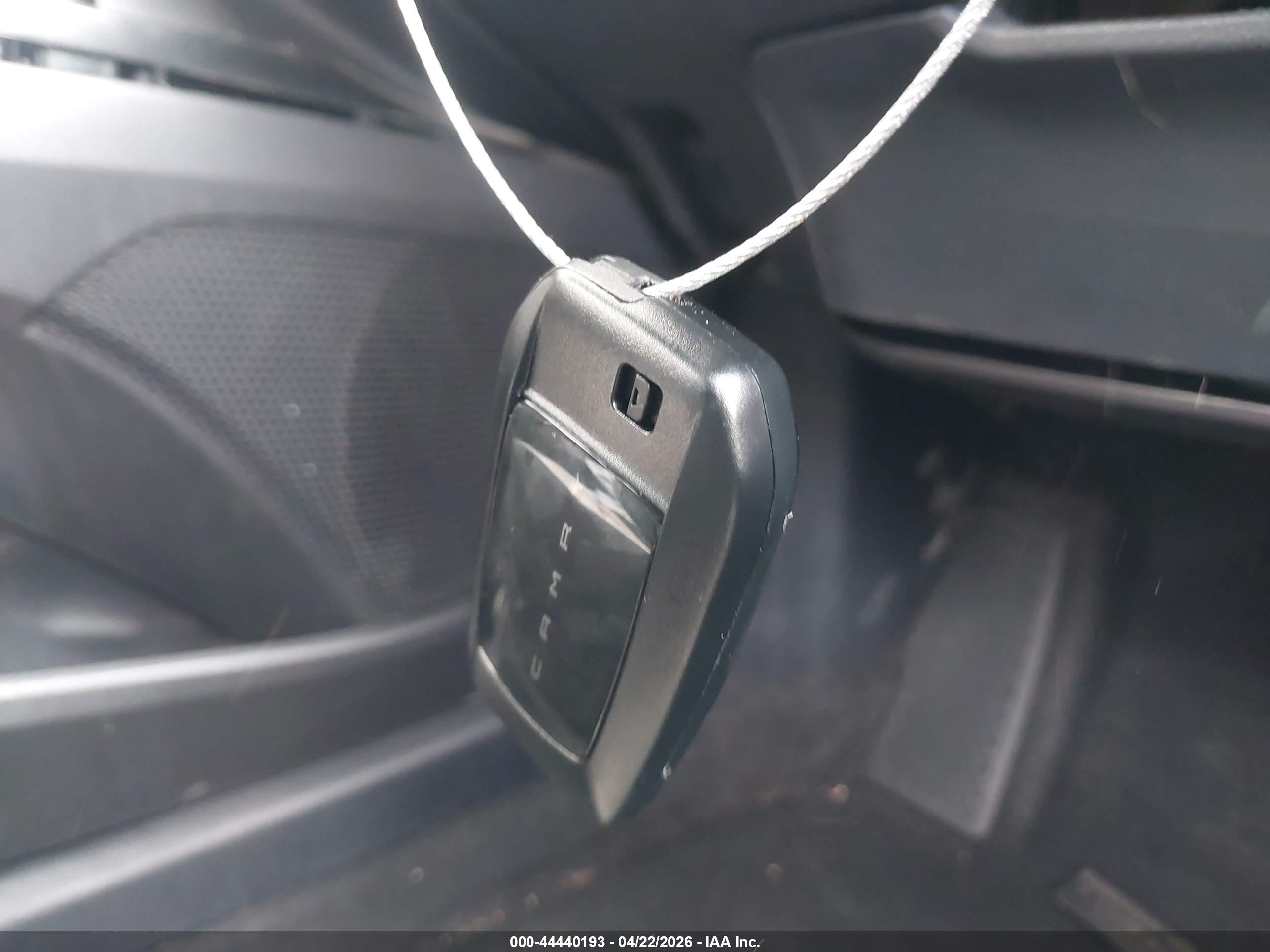 TOYOTA CAMRY image 11