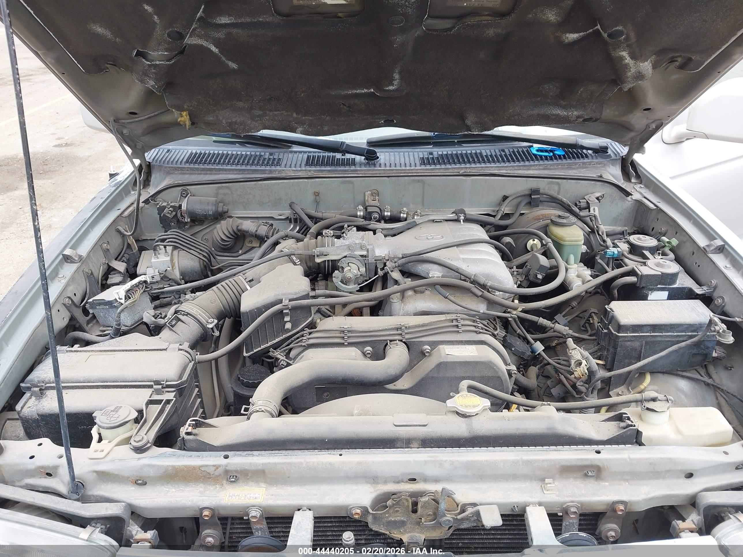 TOYOTA 4RUNNER image 10