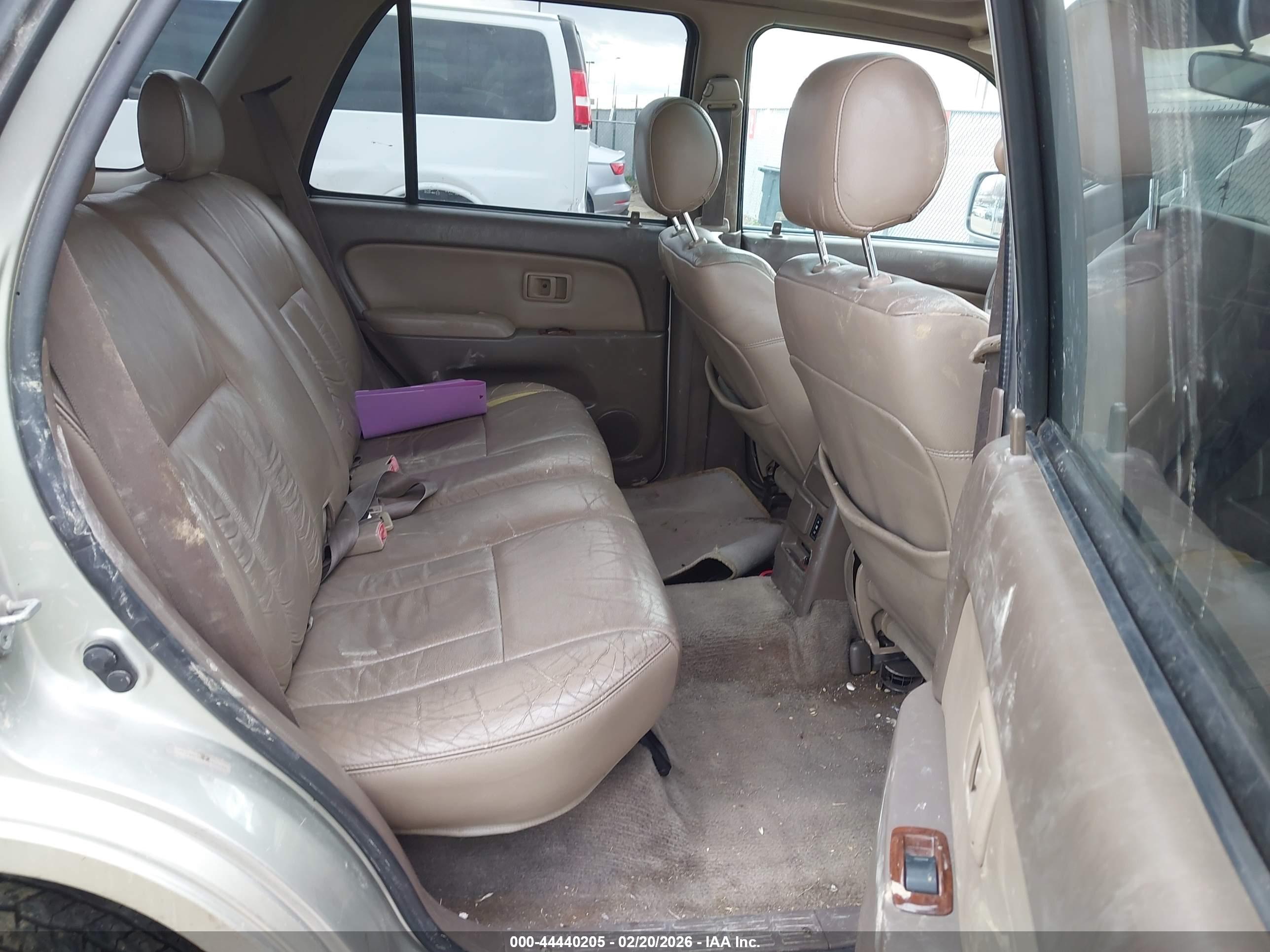 TOYOTA 4RUNNER image 8