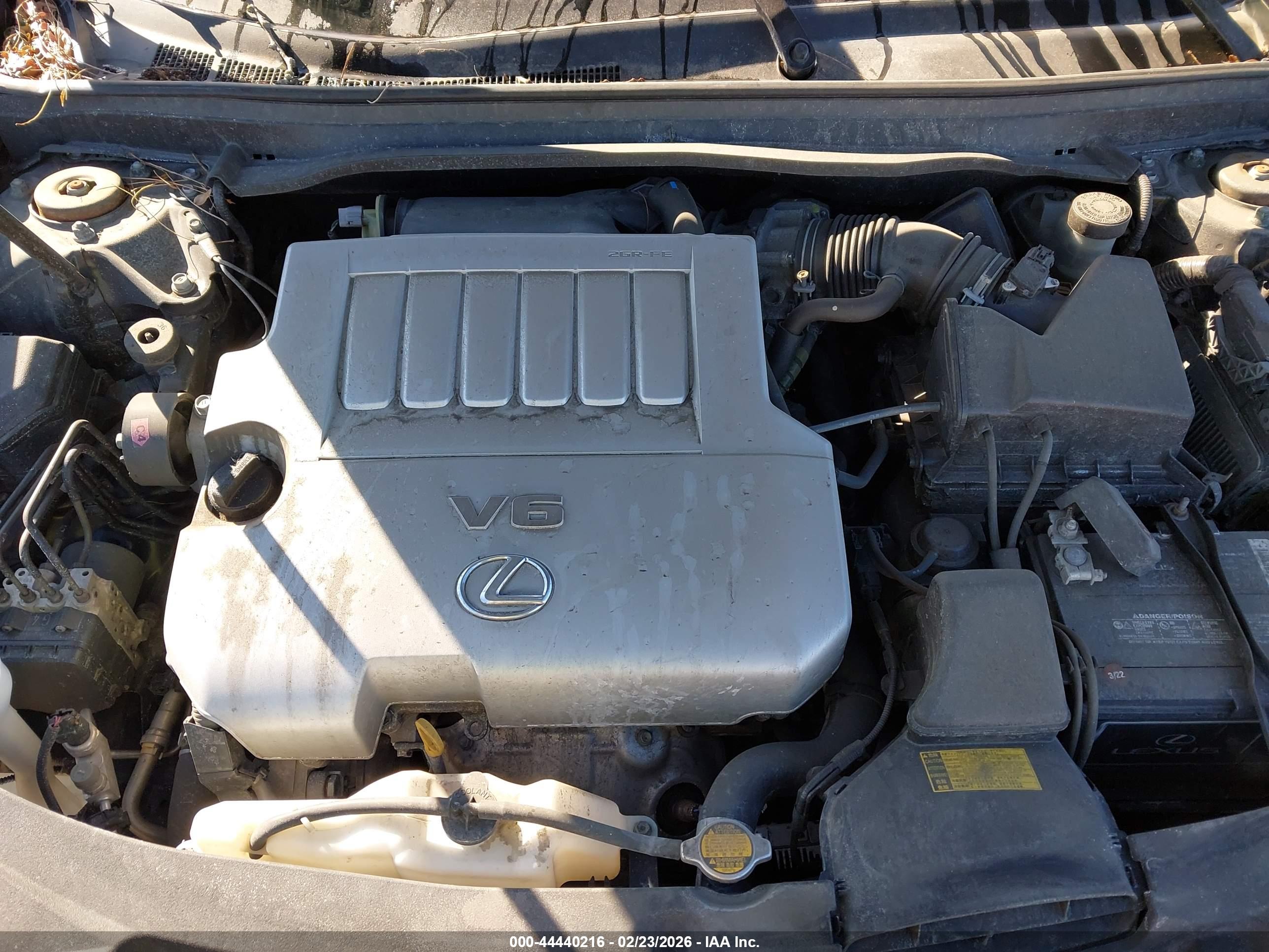 LEXUS ES image 10