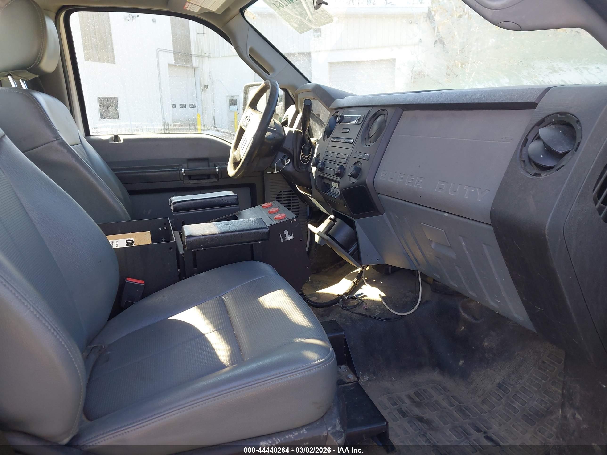 FORD F-350 image 5