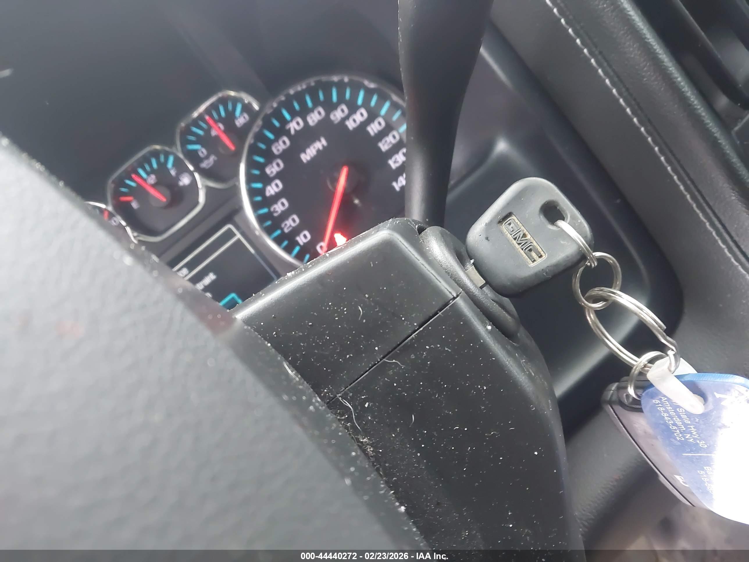 GMC SIERRA image 11