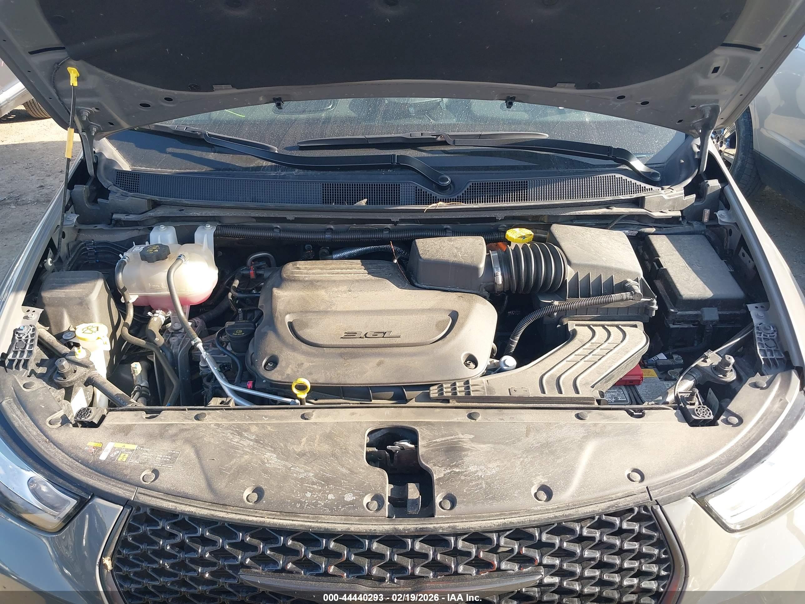CHRYSLER PACIFICA image 10