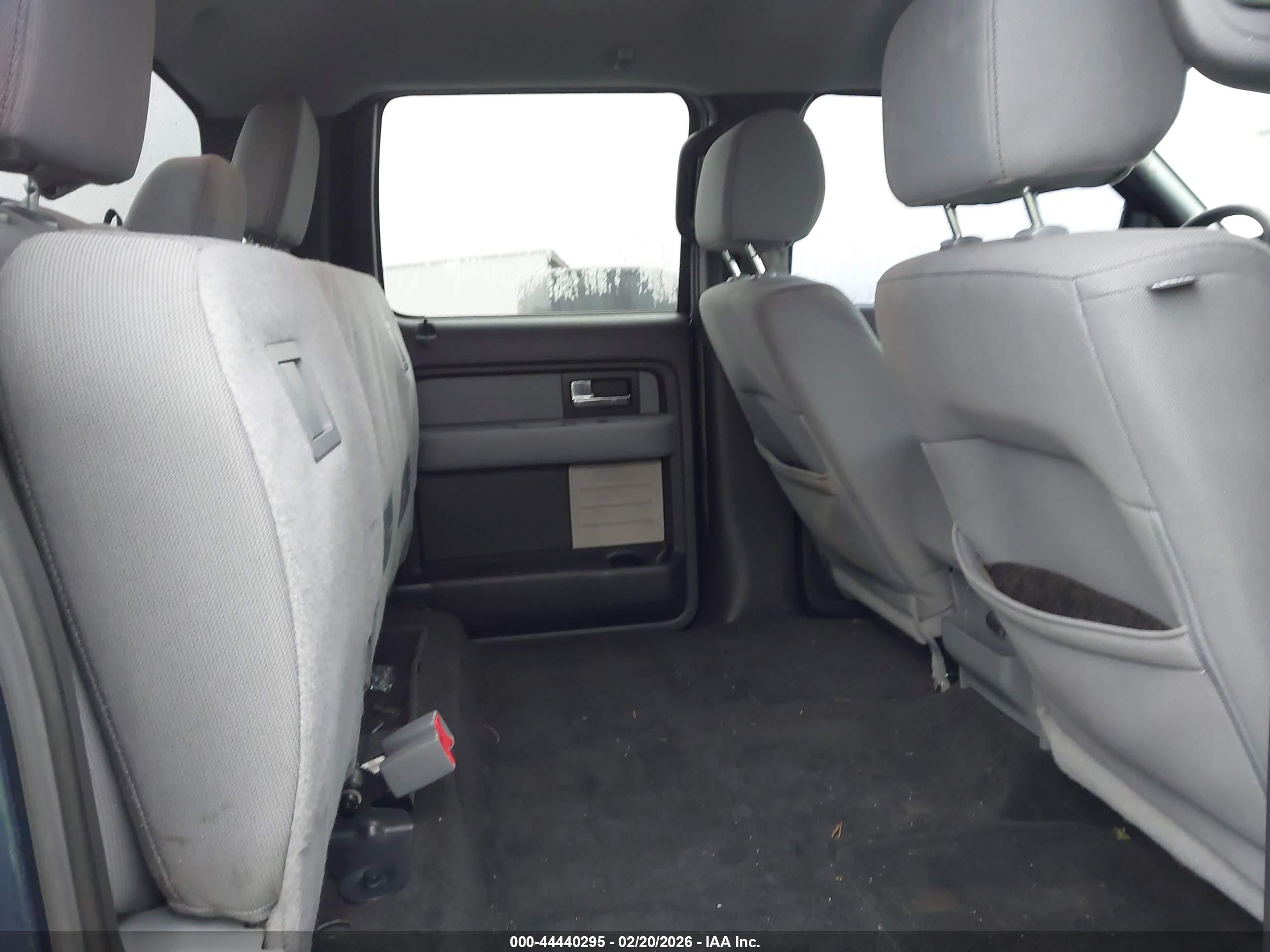 FORD F-150 image 8