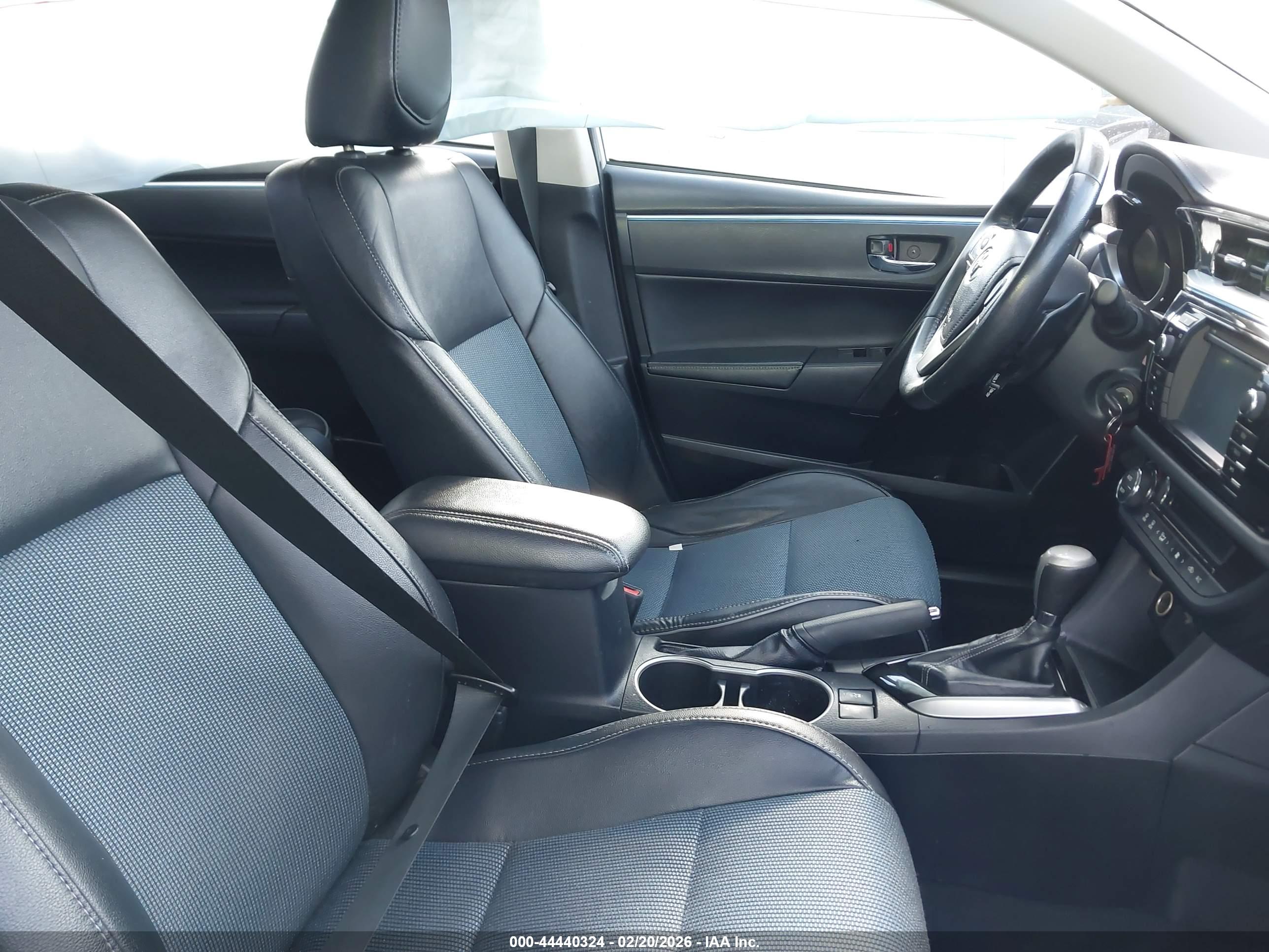 TOYOTA COROLLA image 5