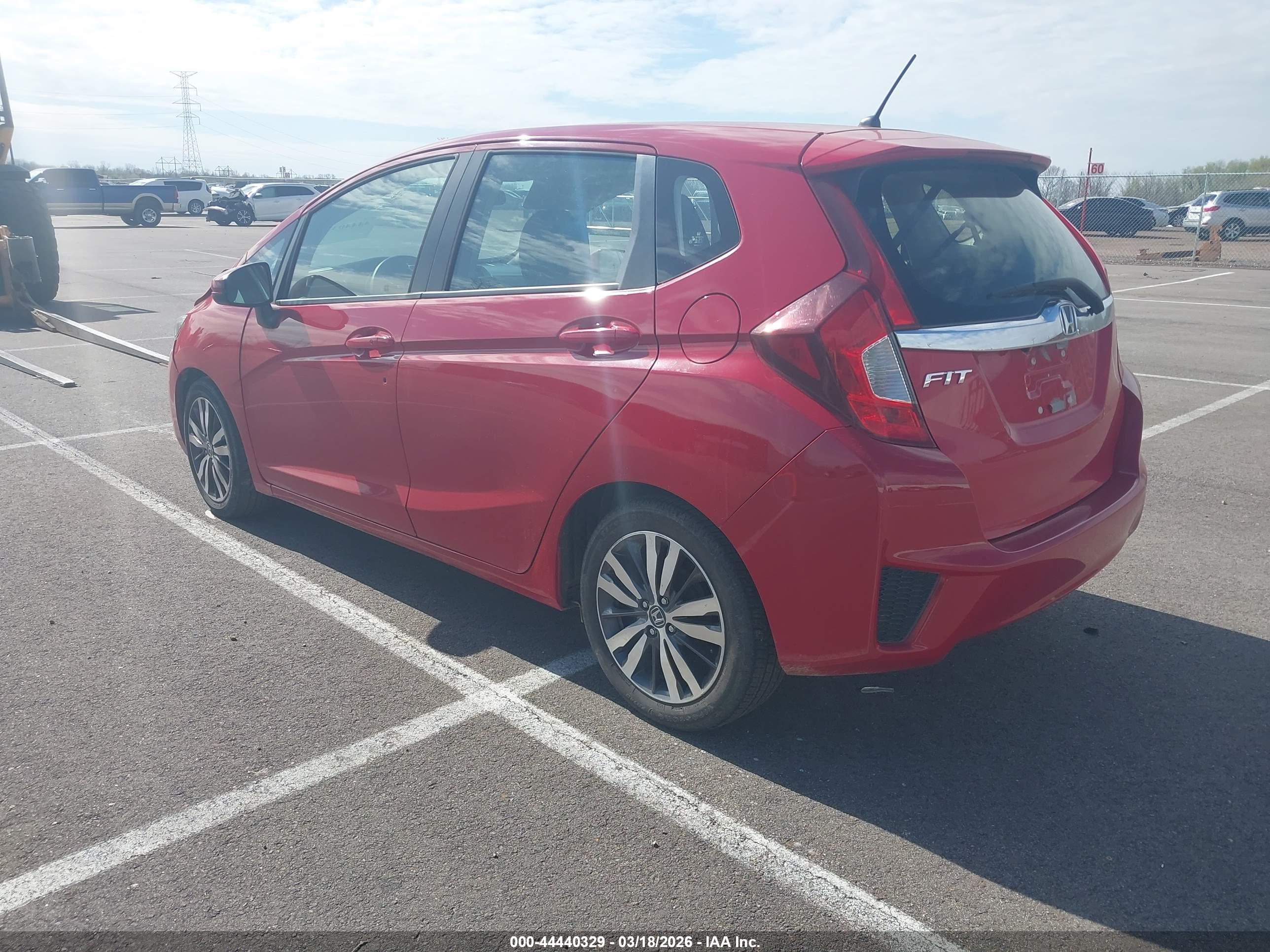 HONDA FIT image 3