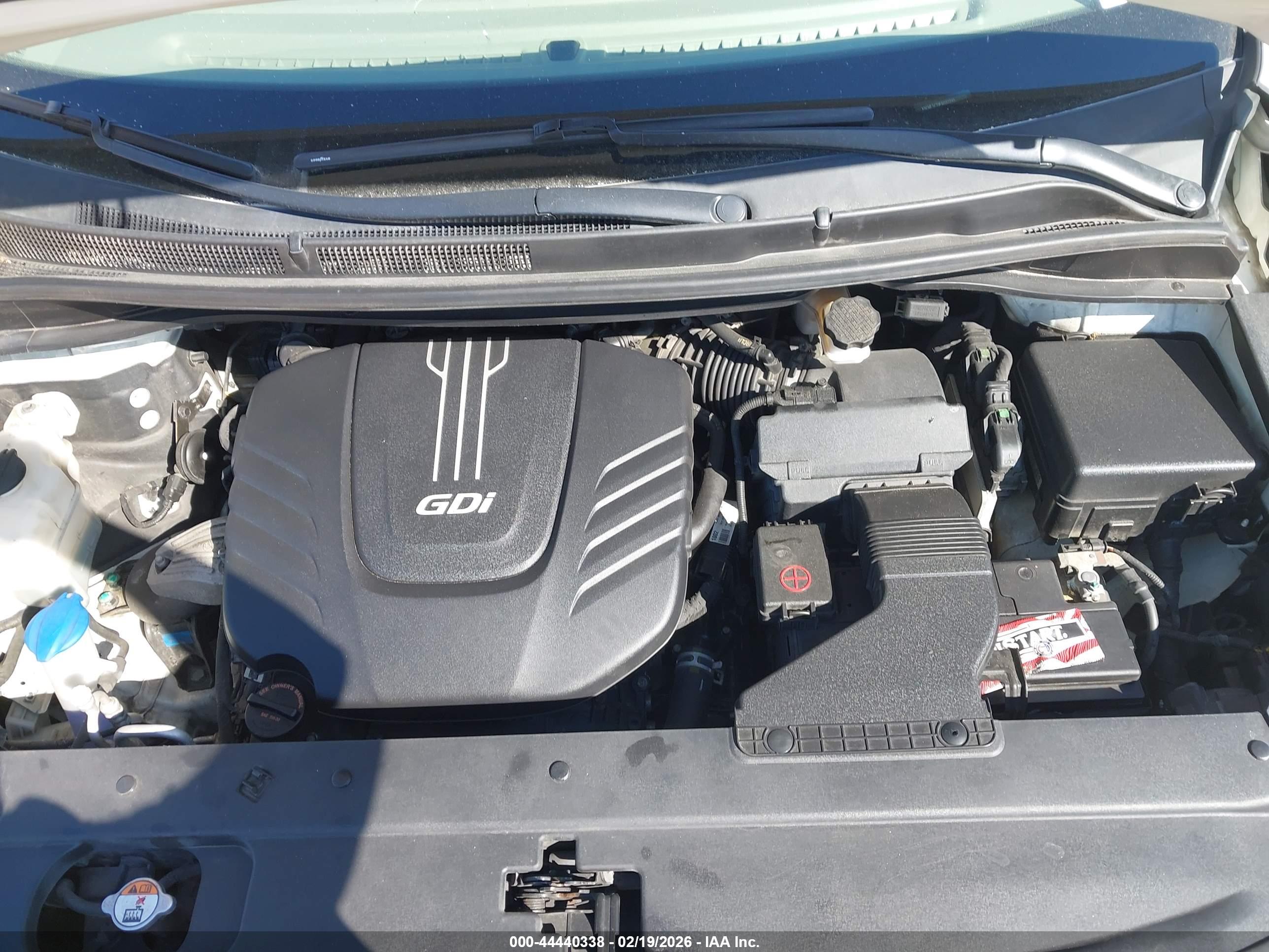 KIA SEDONA image 10