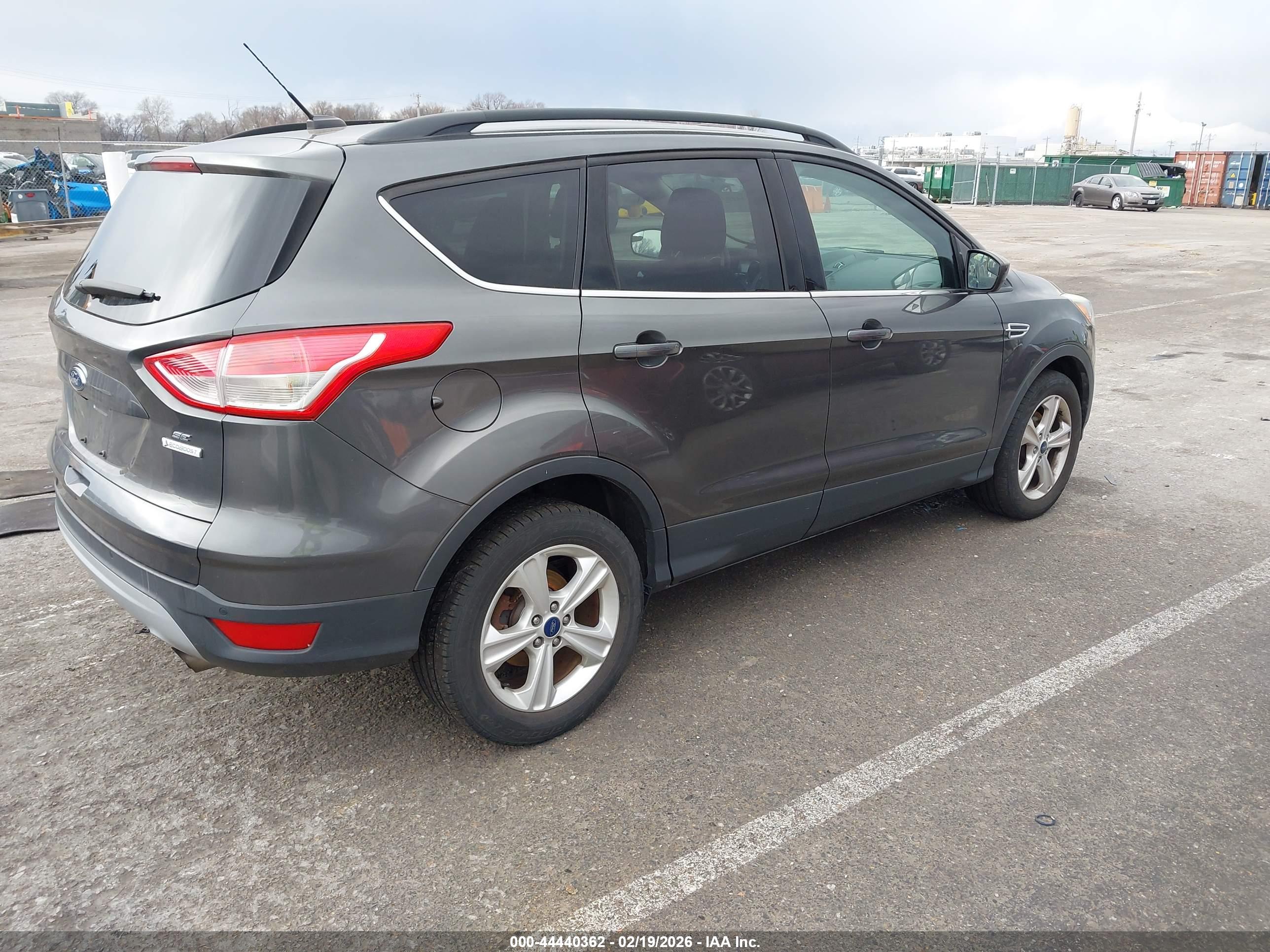 FORD ESCAPE image 4