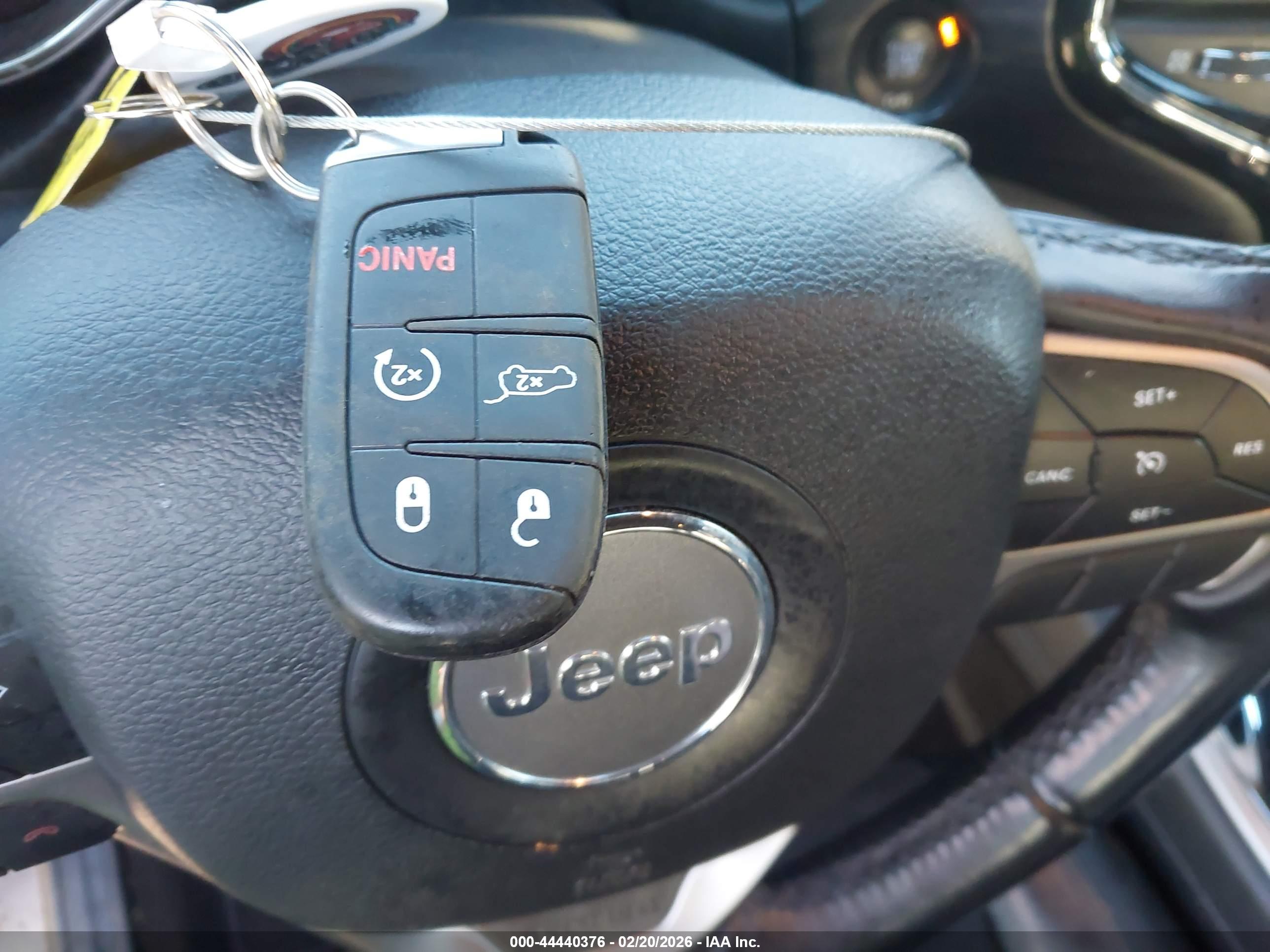 JEEP GRAND image 11