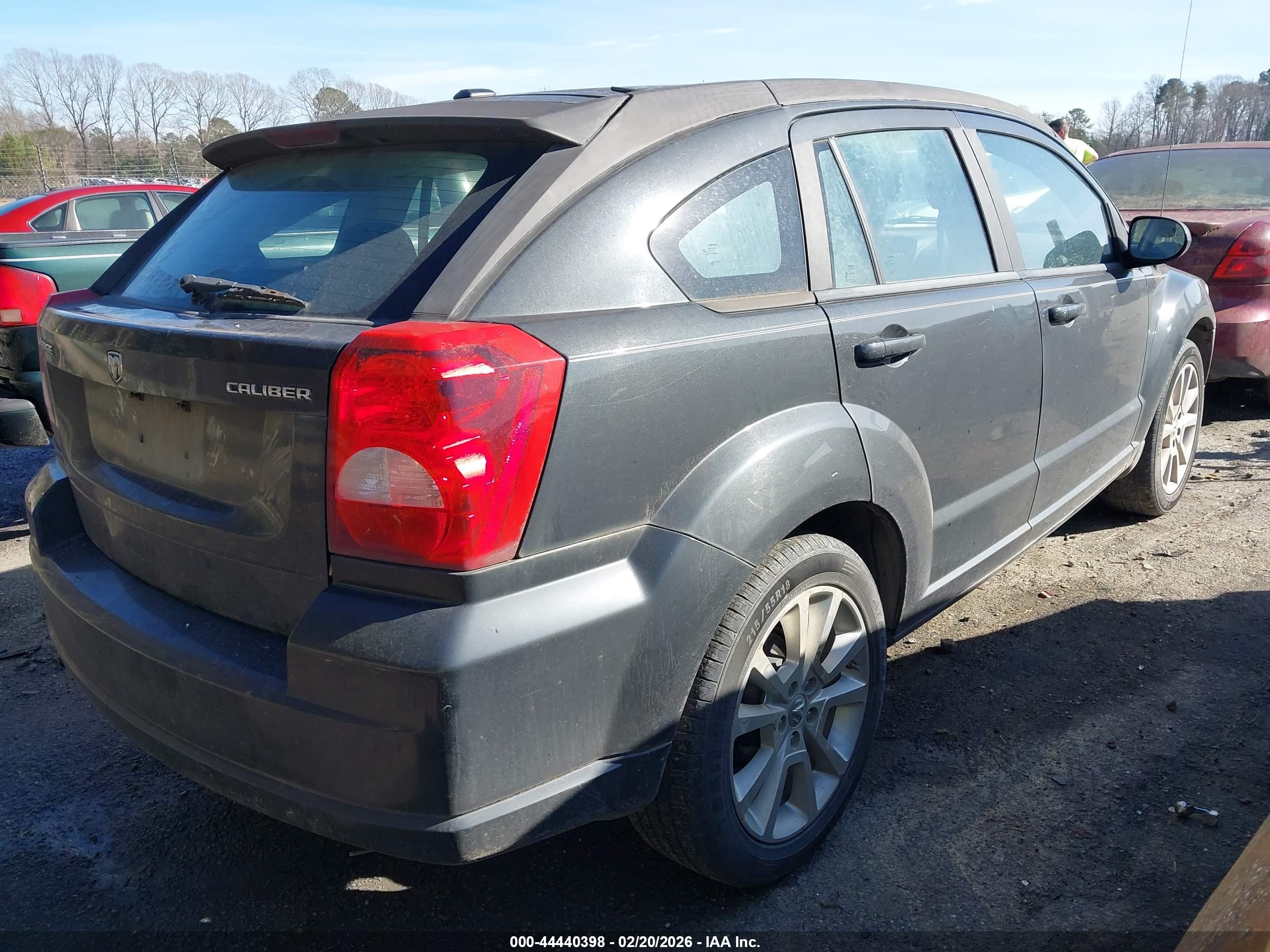 DODGE CALIBER image 4