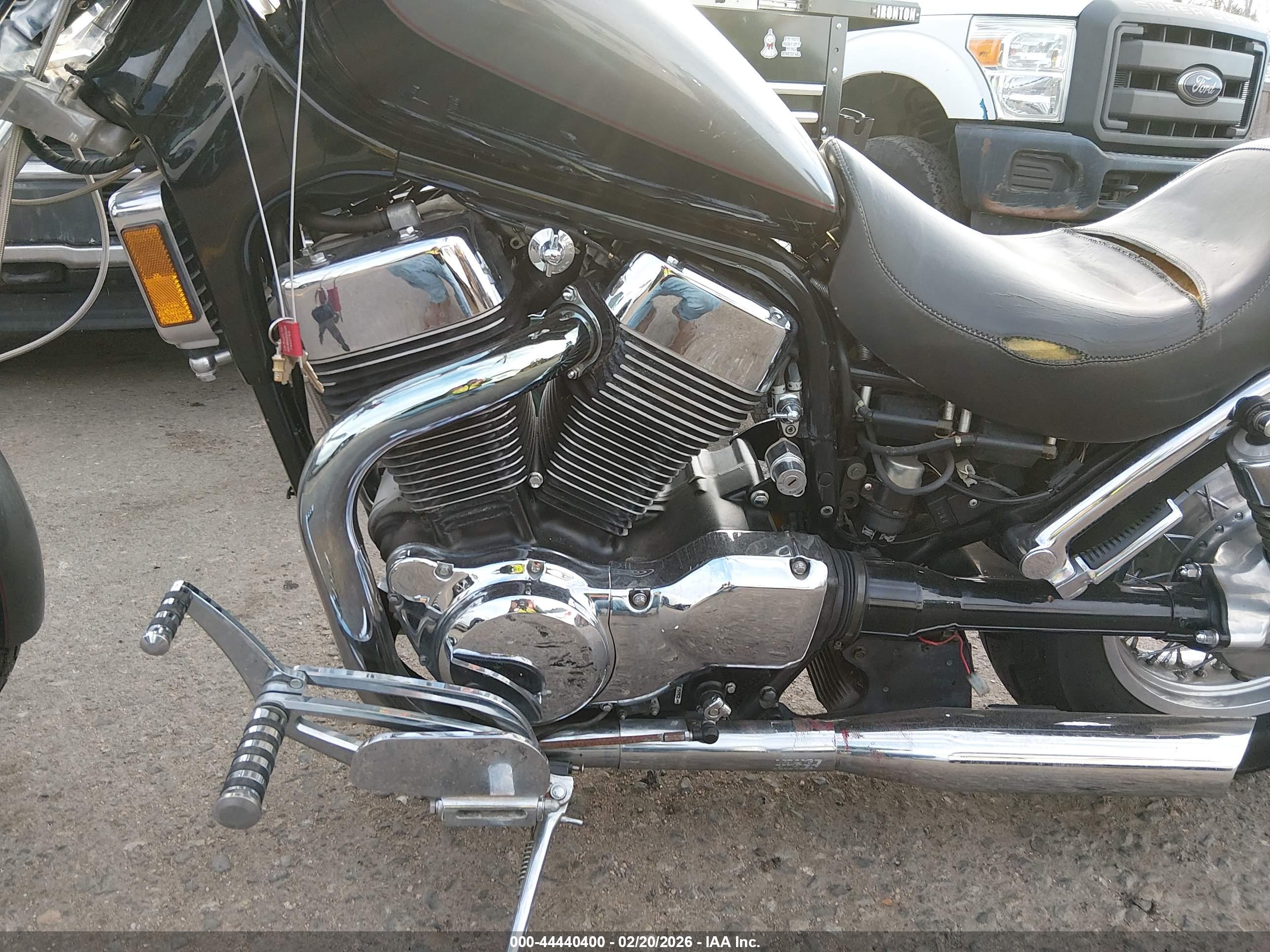 SUZUKI VS1400 image 9