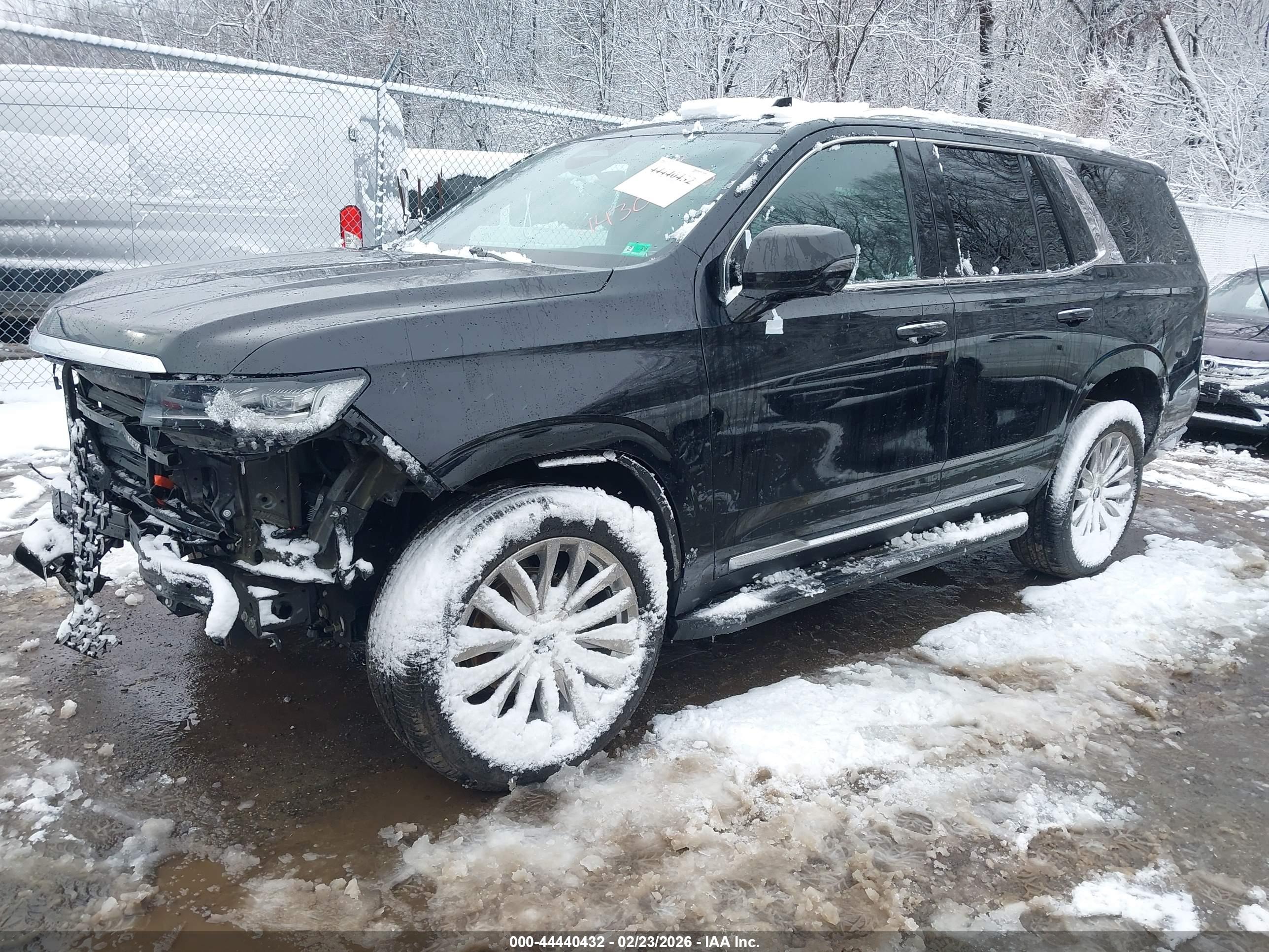 CADILLAC ESCALADE image 2