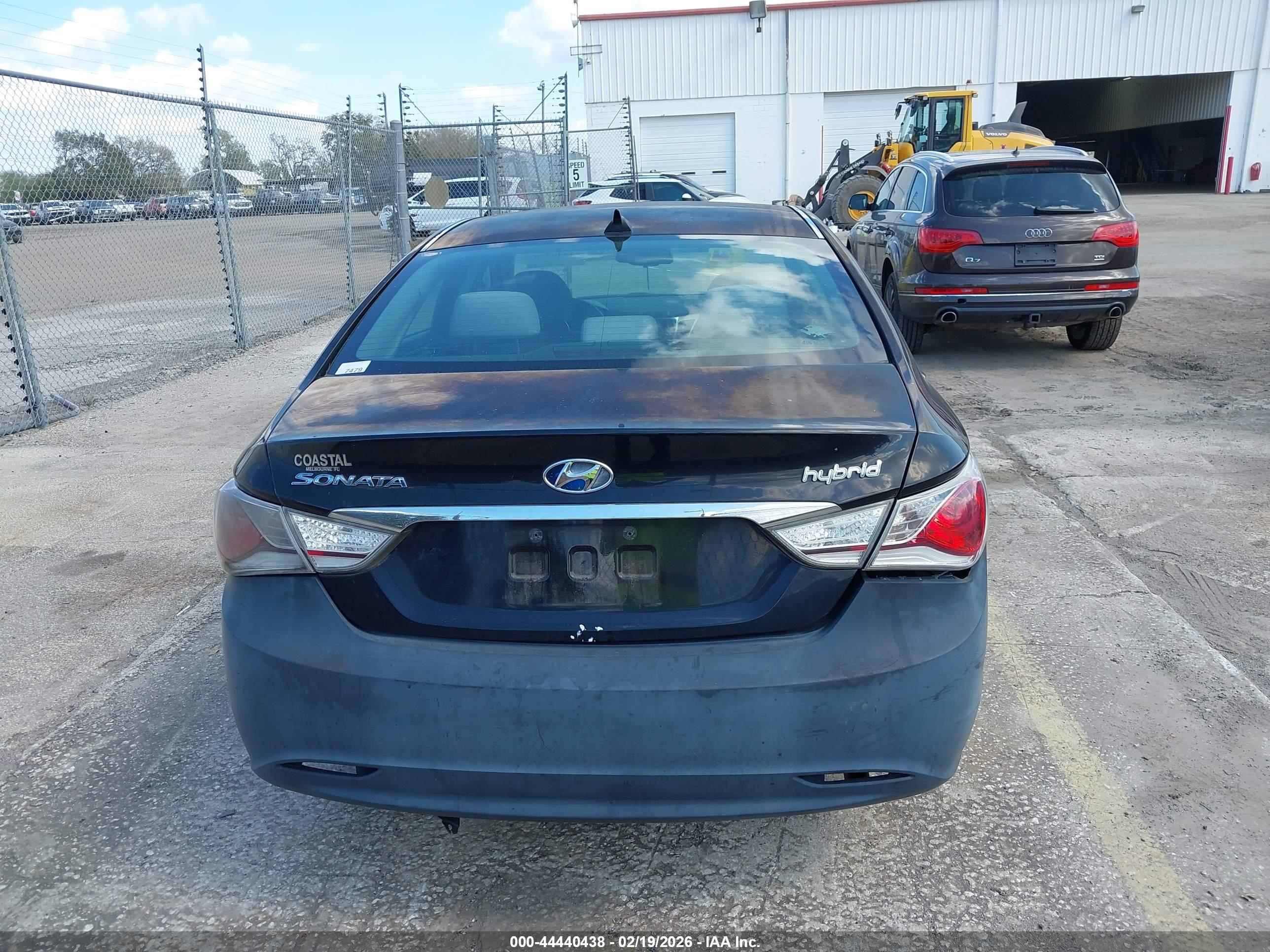 HYUNDAI SONATA image 6