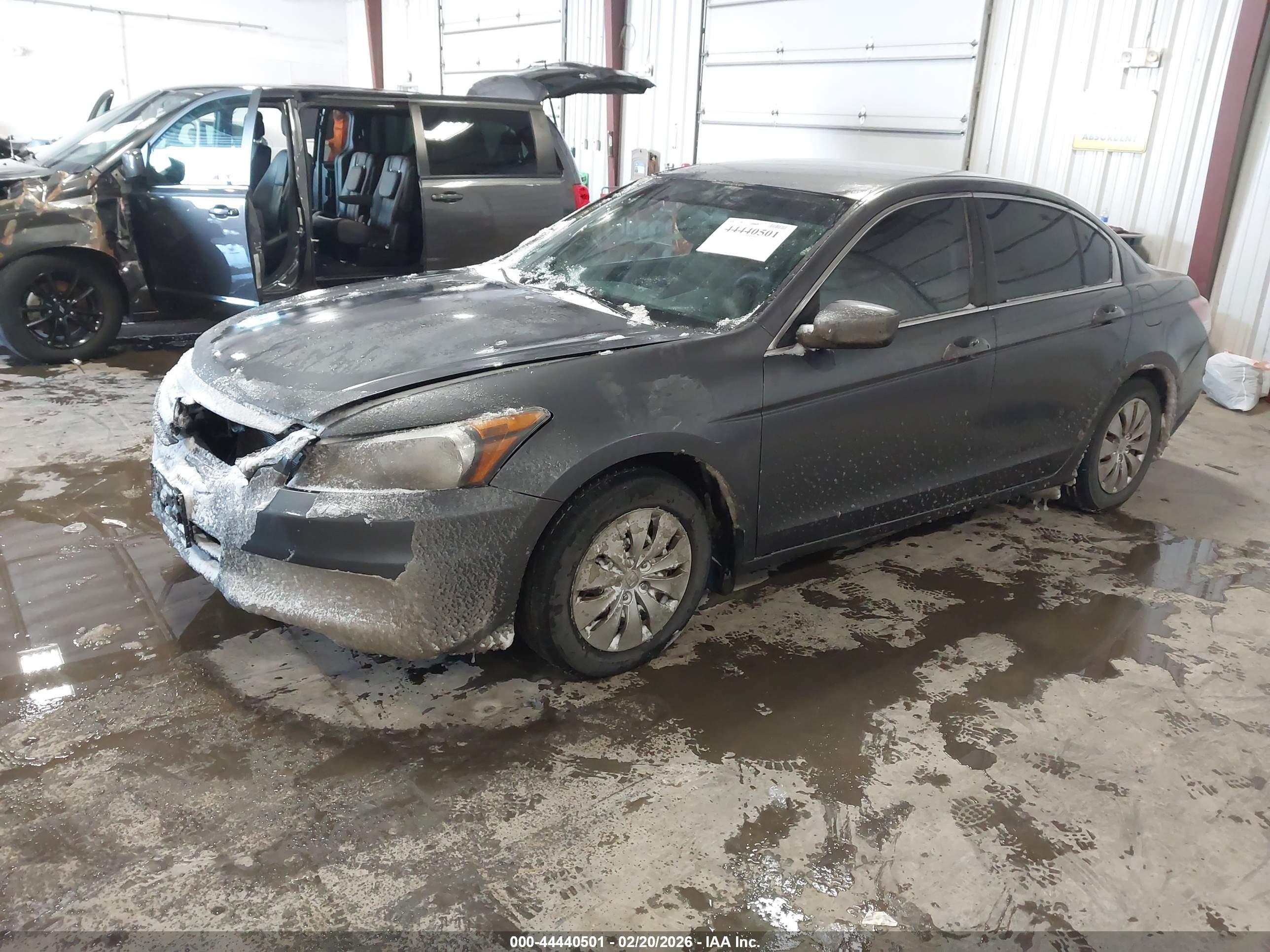 HONDA ACCORD image 2