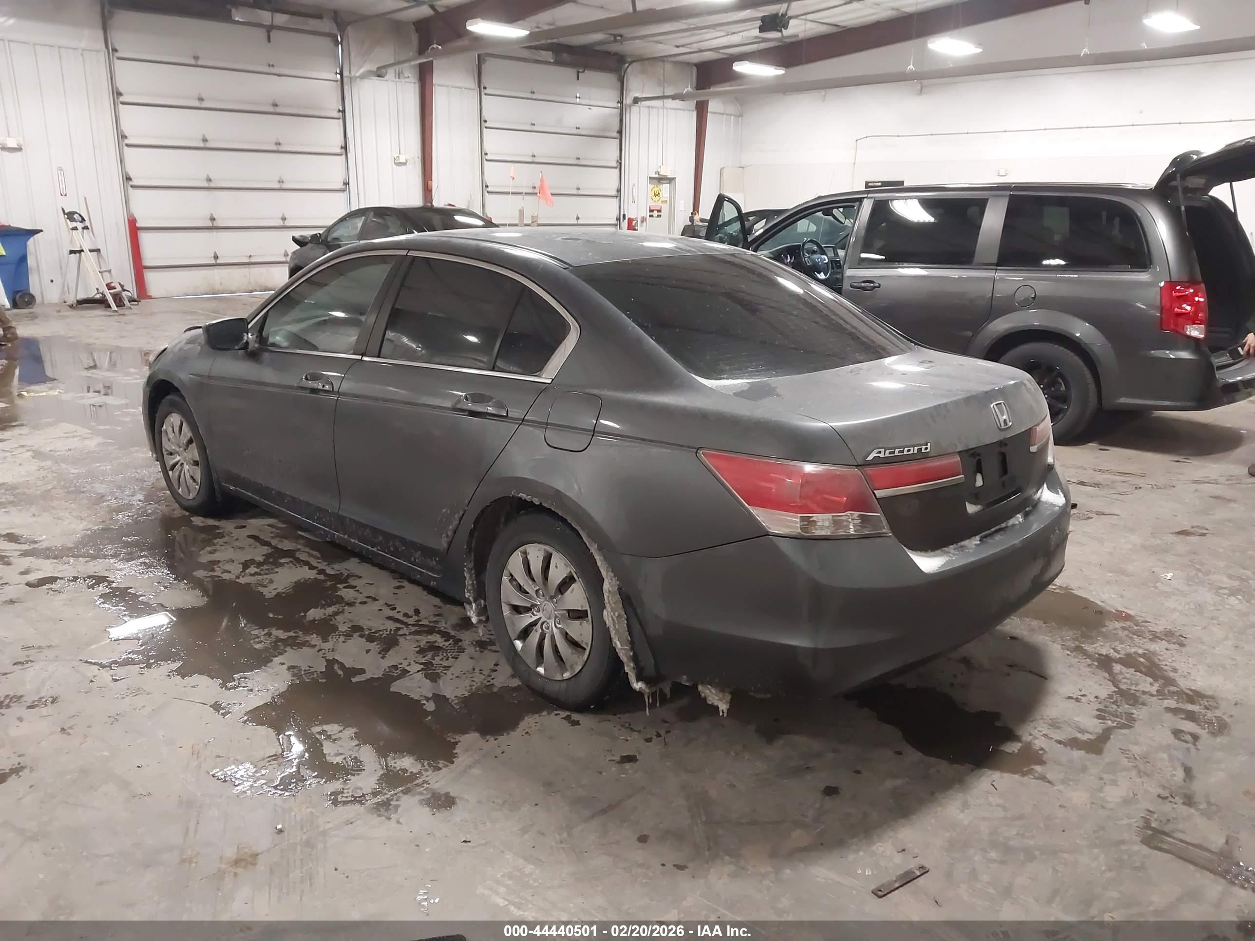 HONDA ACCORD image 3
