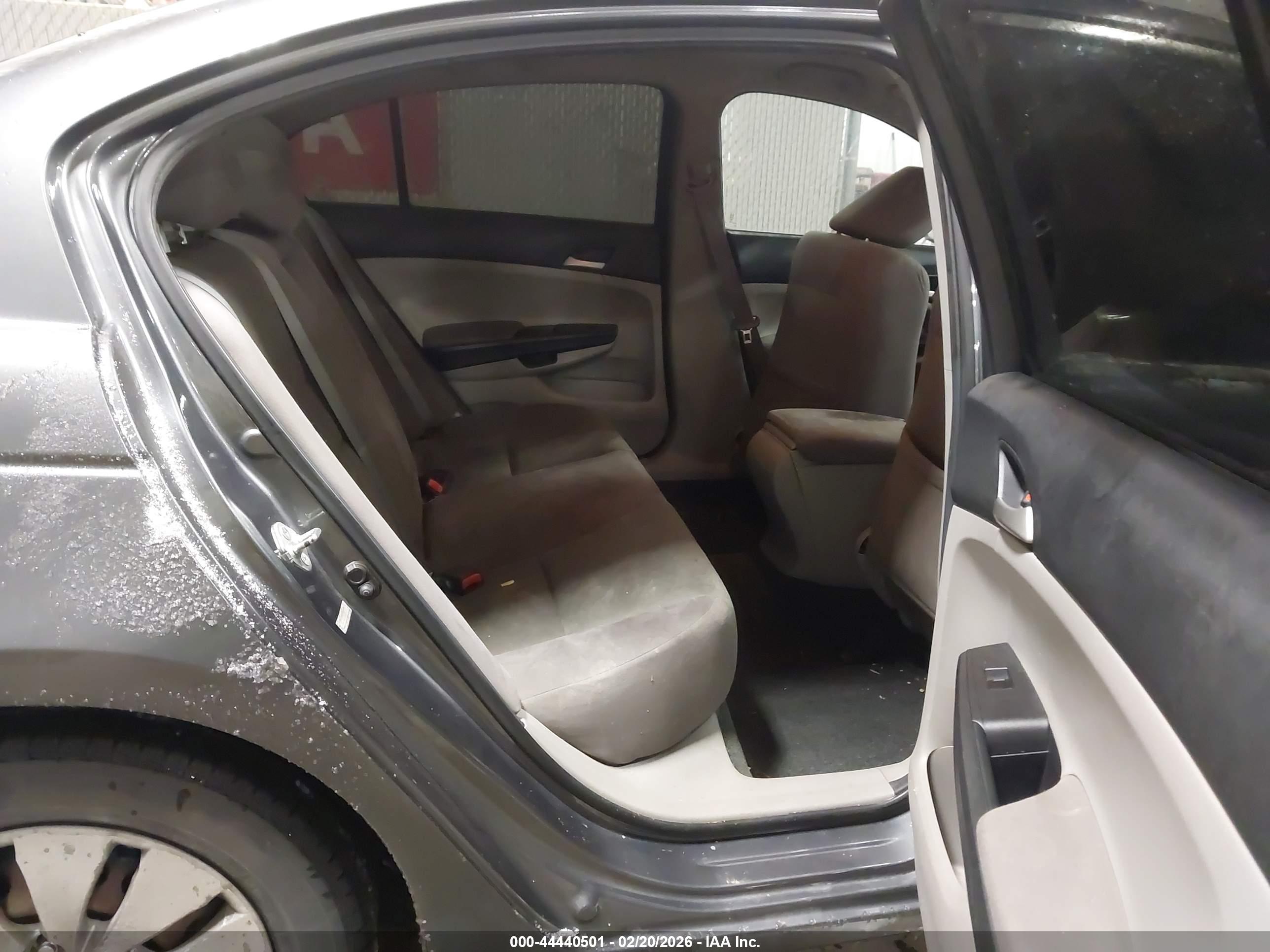 HONDA ACCORD image 8