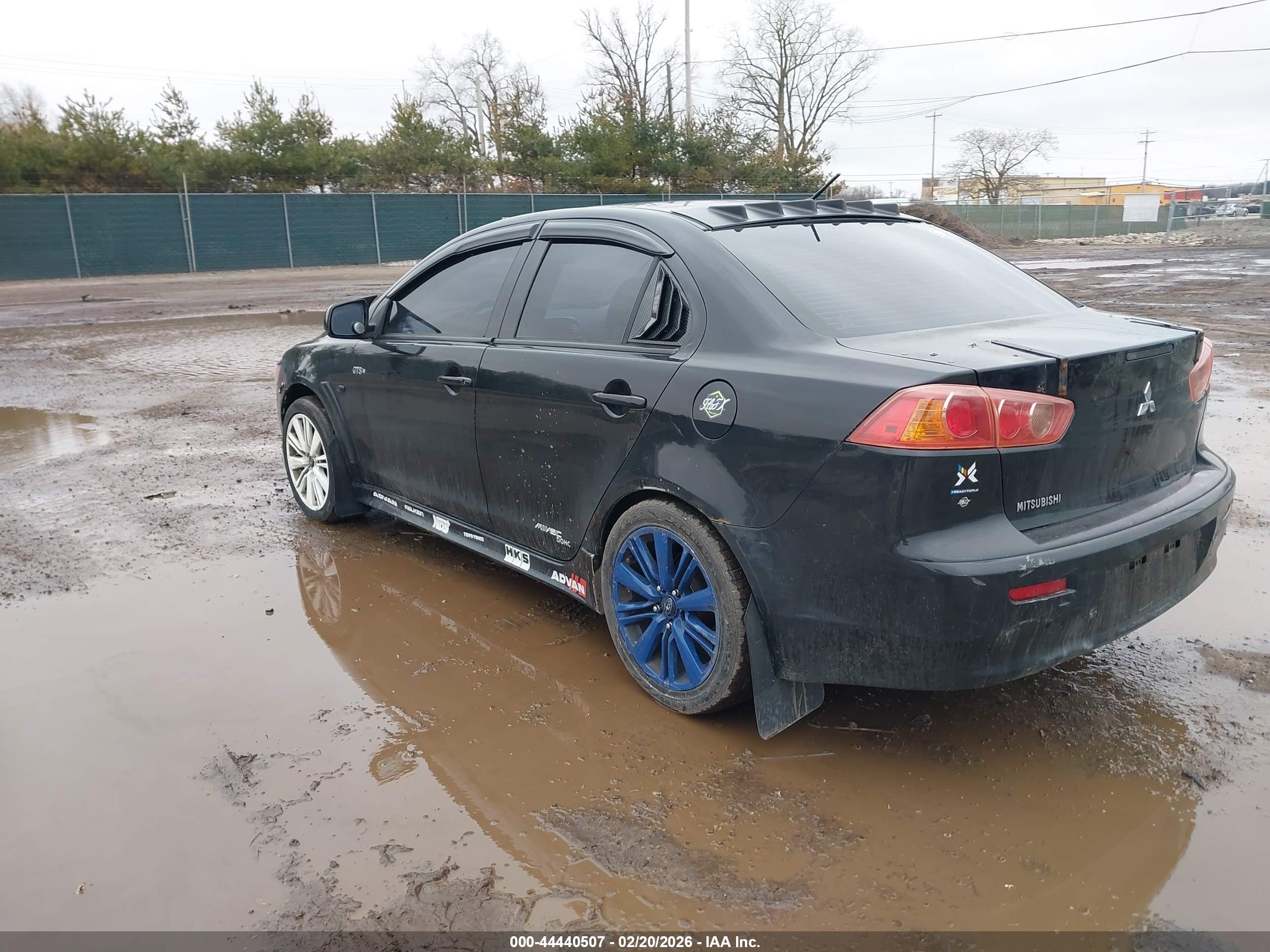 MITSUBISHI LANCER image 3