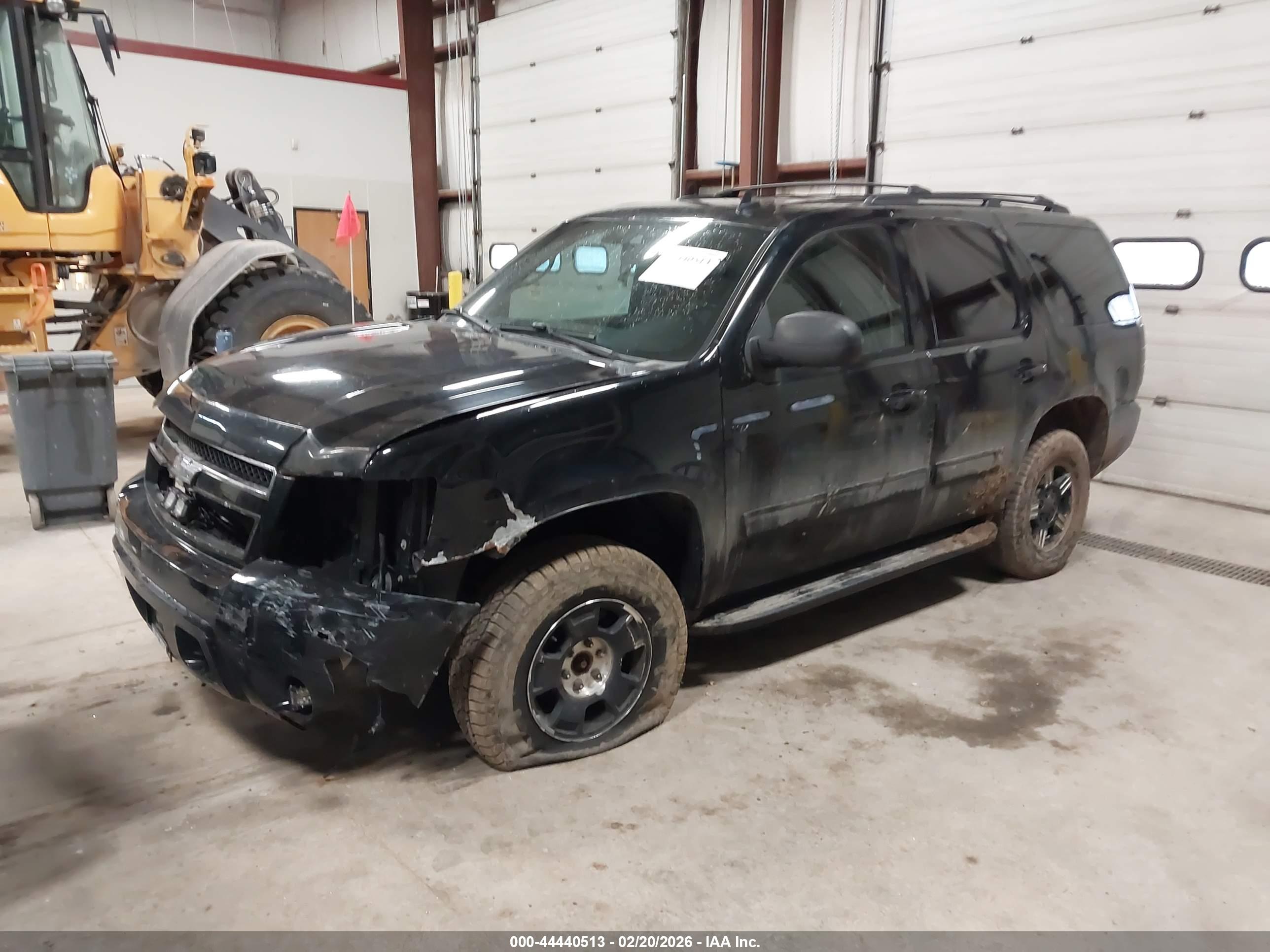 CHEVROLET TAHOE image 2