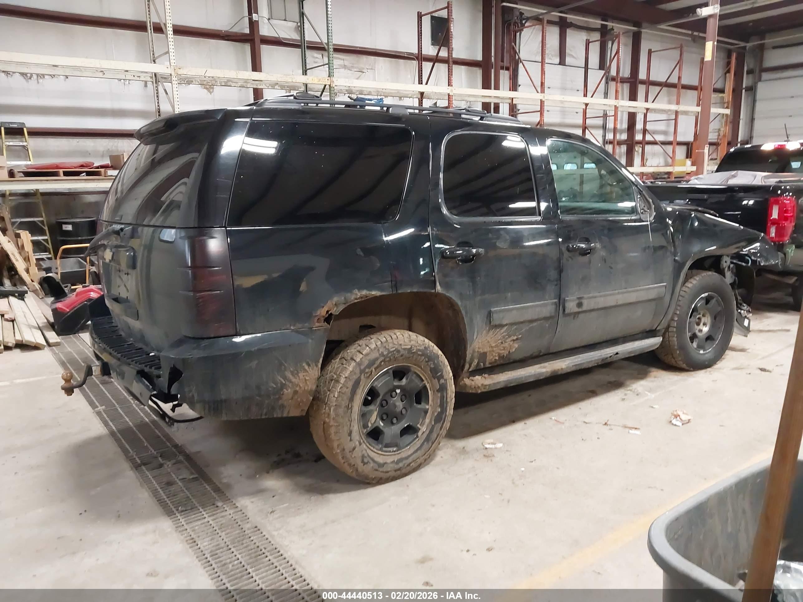 CHEVROLET TAHOE image 4