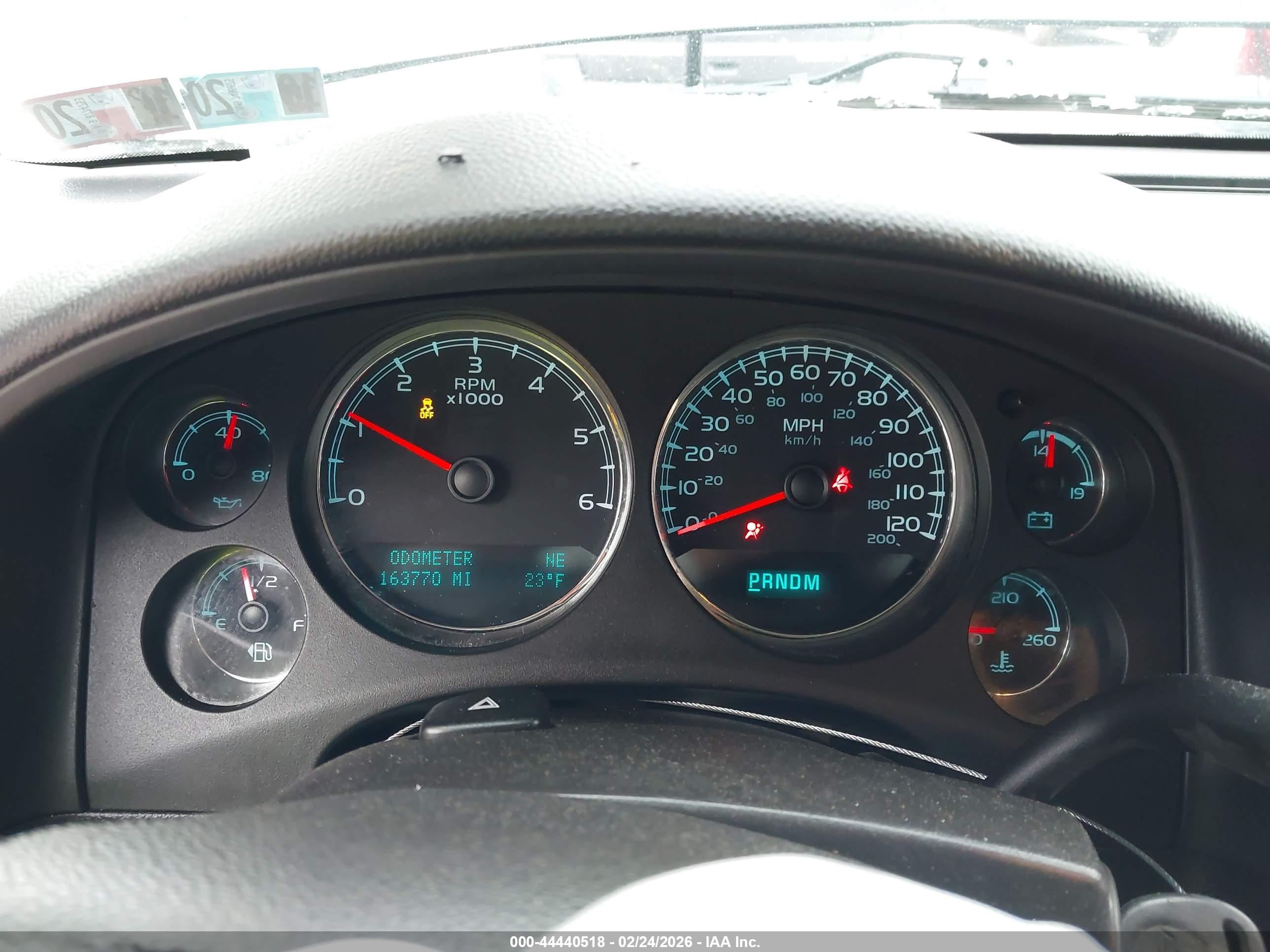 CHEVROLET TAHOE image 7