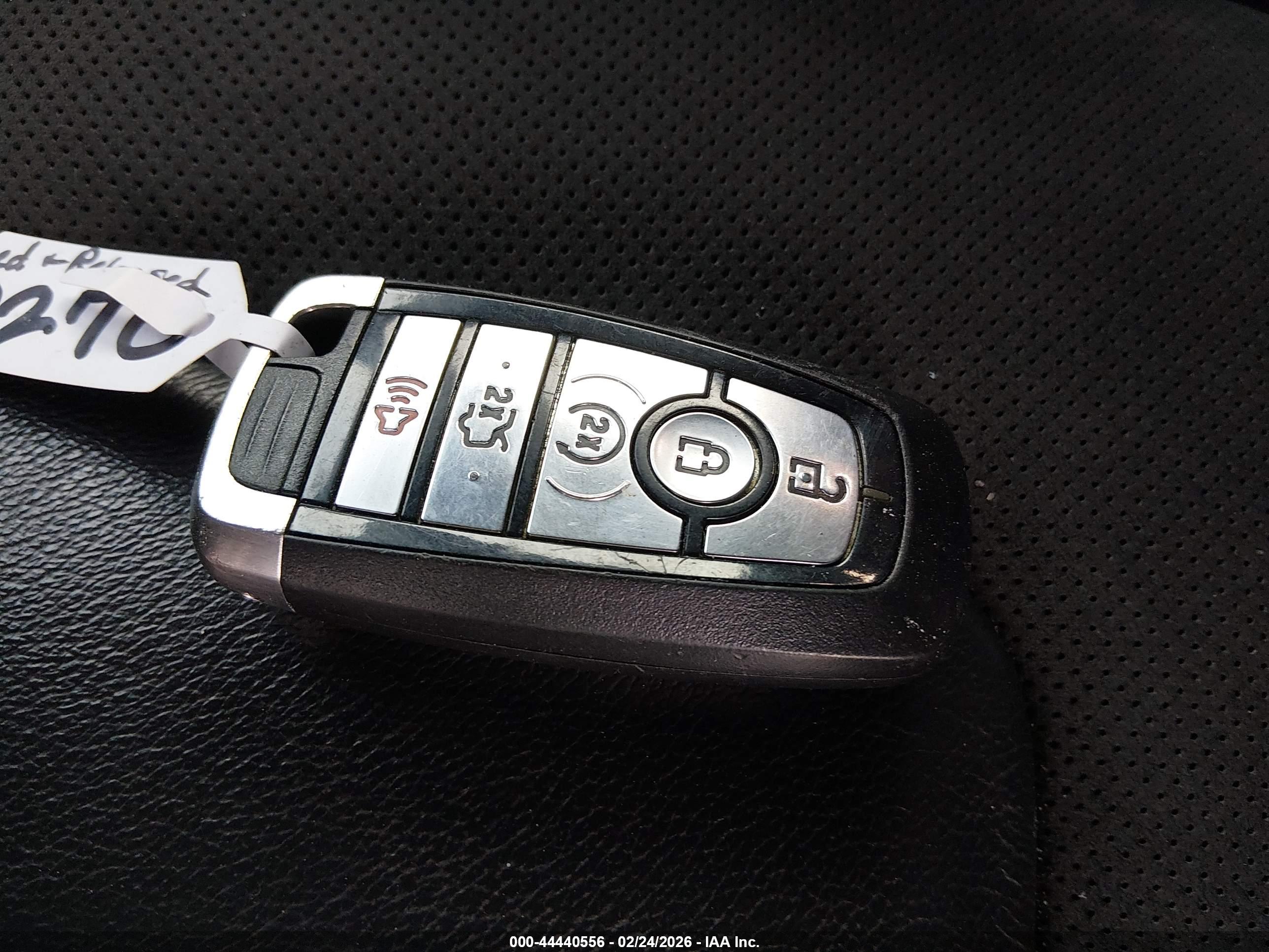 FORD EDGE image 11