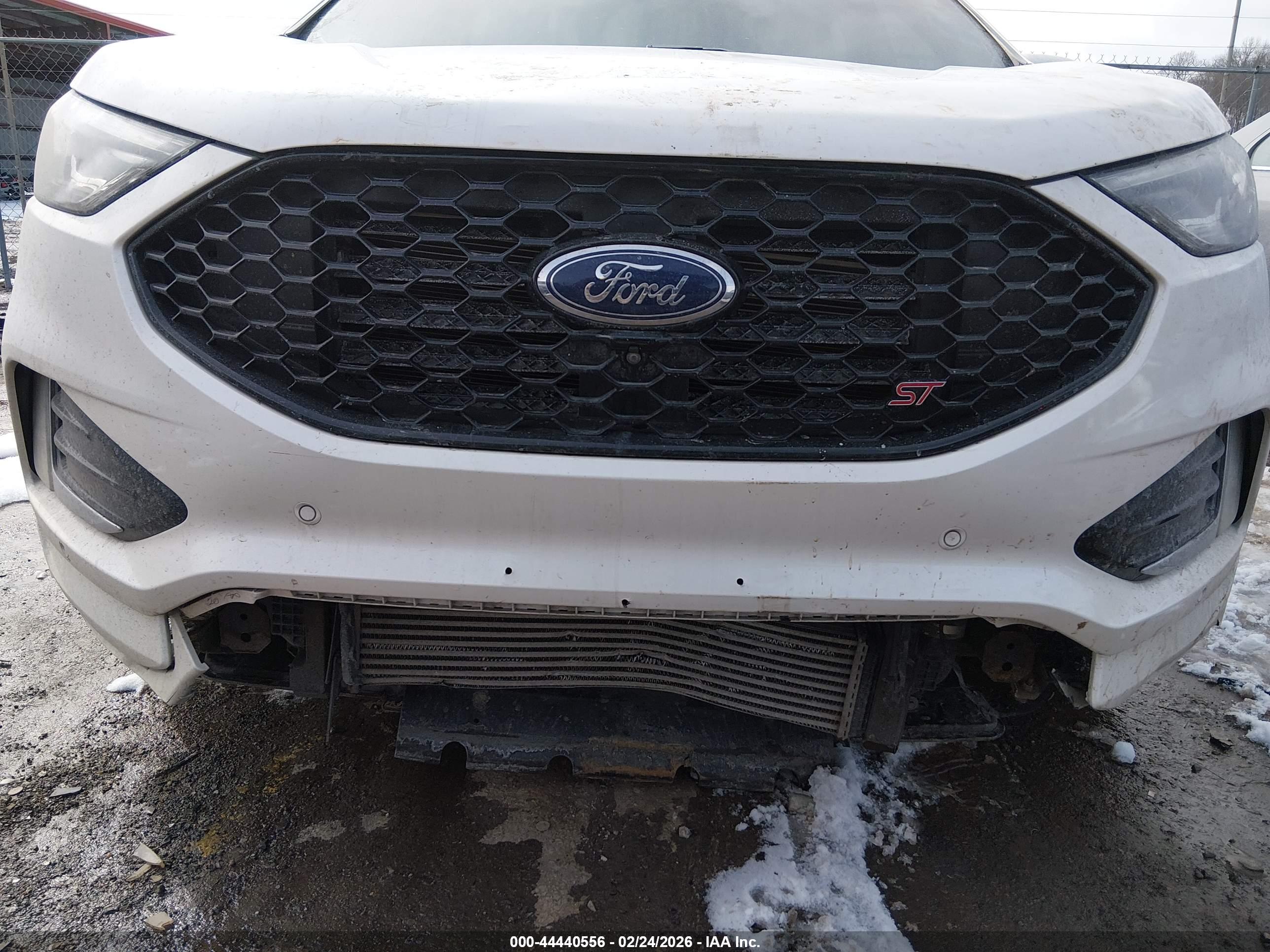 FORD EDGE image 6