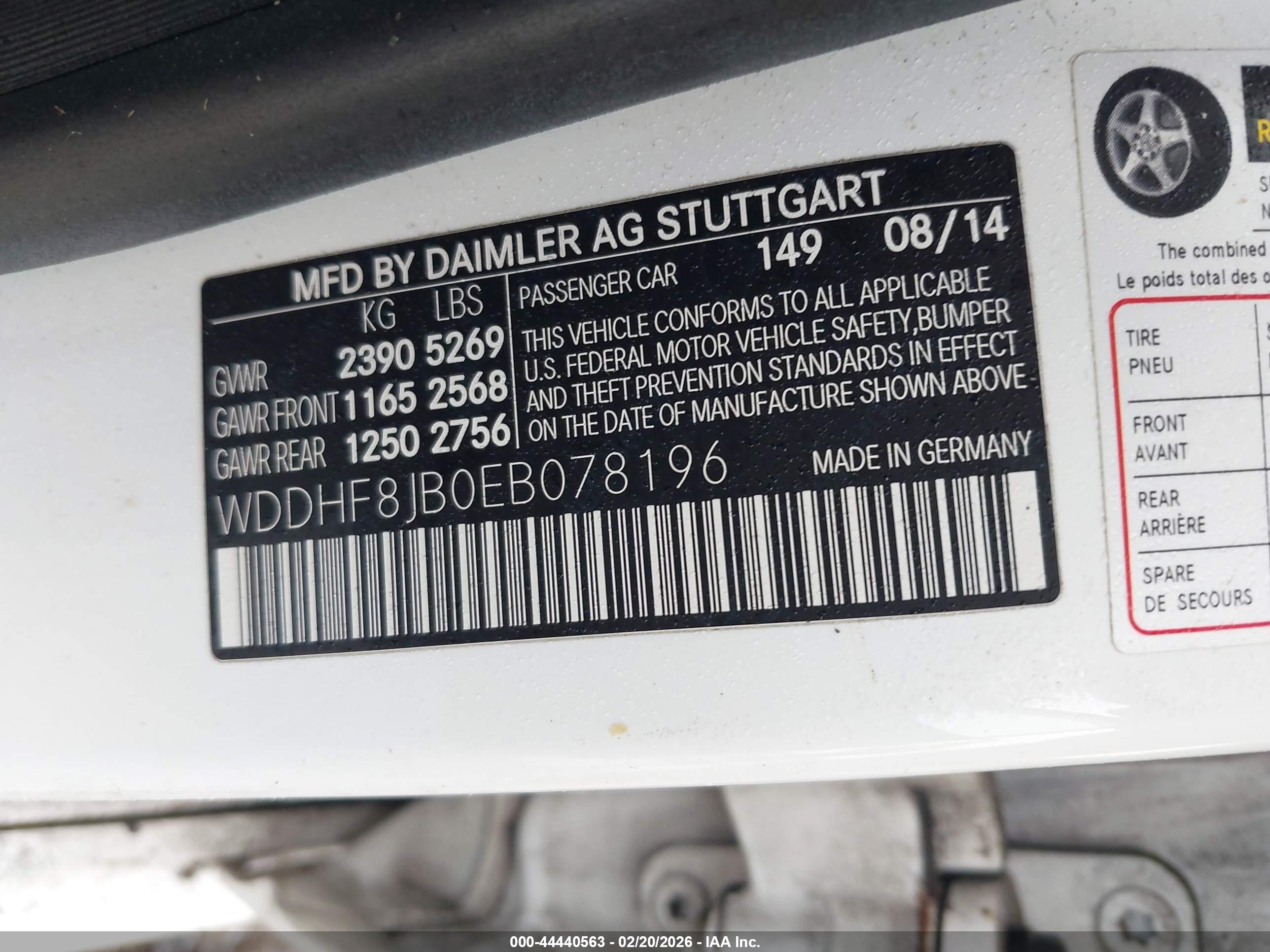 MERCEDES-BENZ E image 9