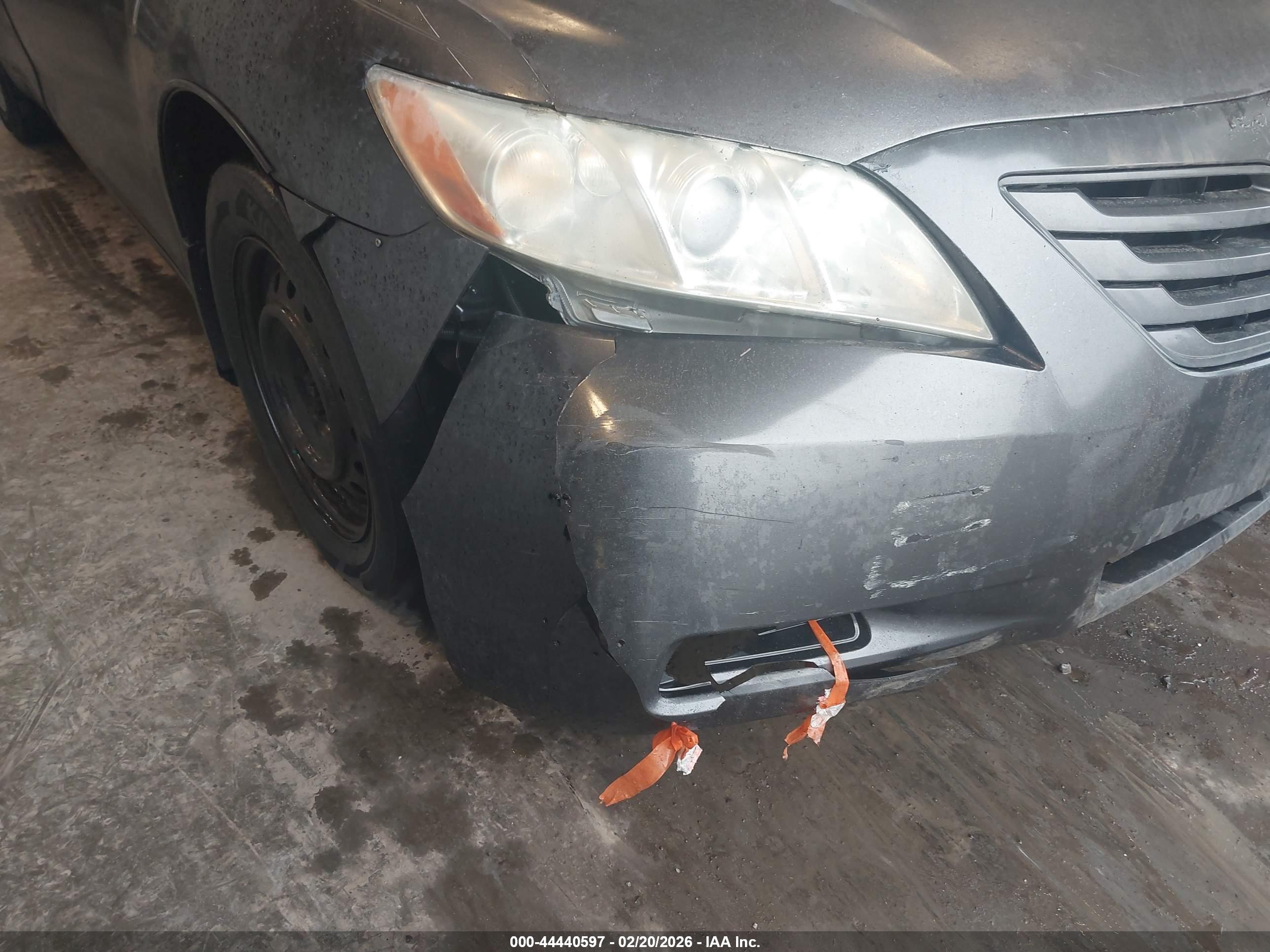 TOYOTA CAMRY image 6