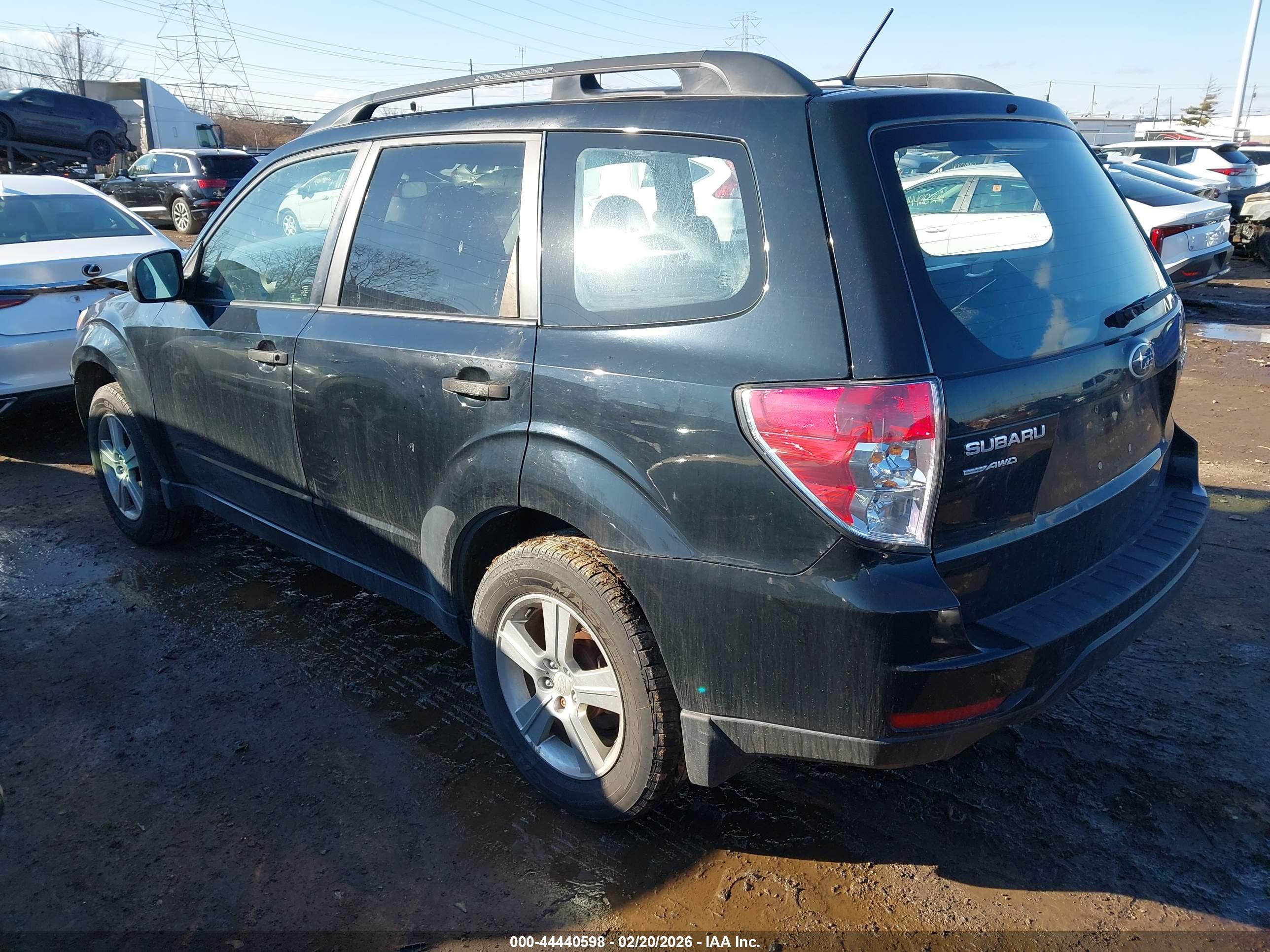 SUBARU FORESTER image 3