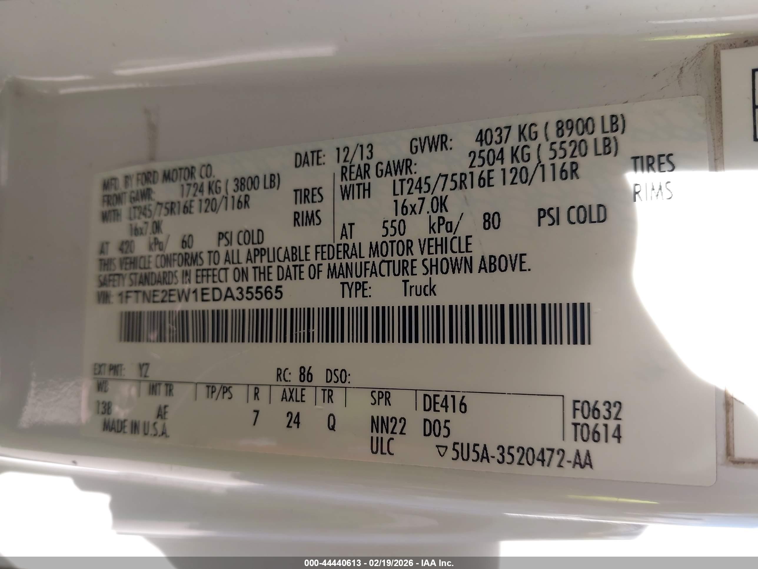 FORD E-250 image 9