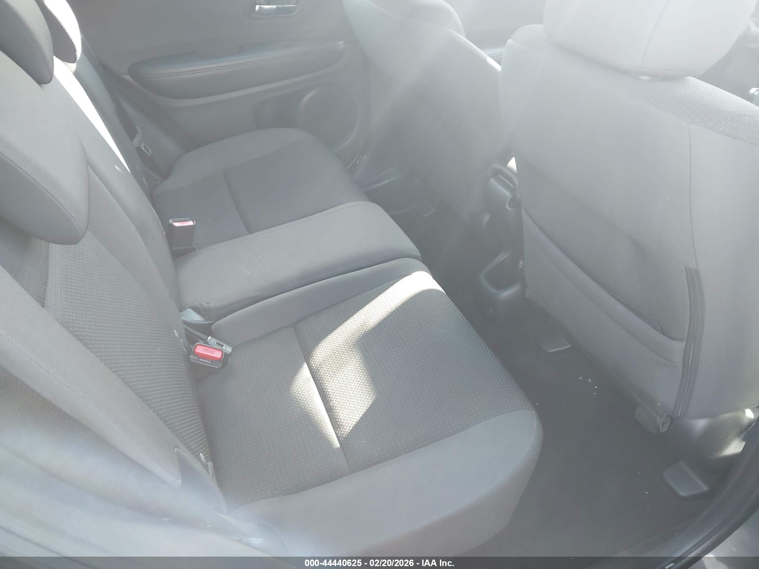 HONDA HR-V image 8