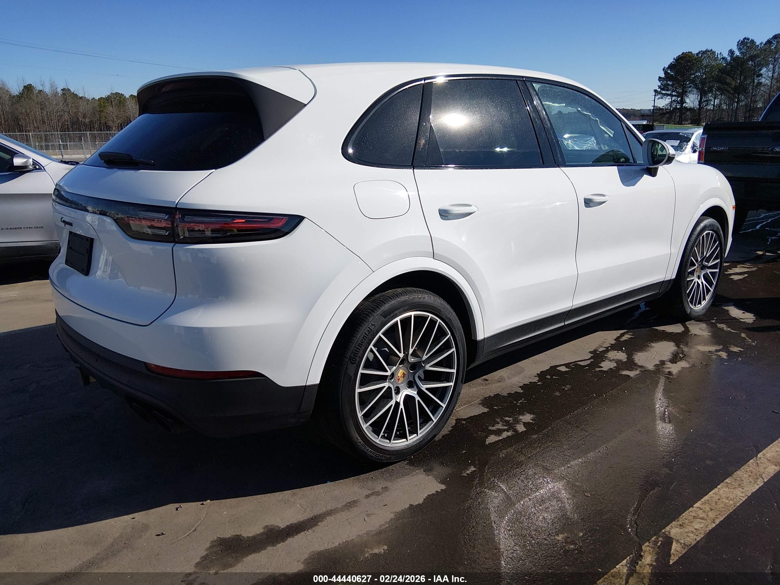 PORSCHE CAYENNE image 4
