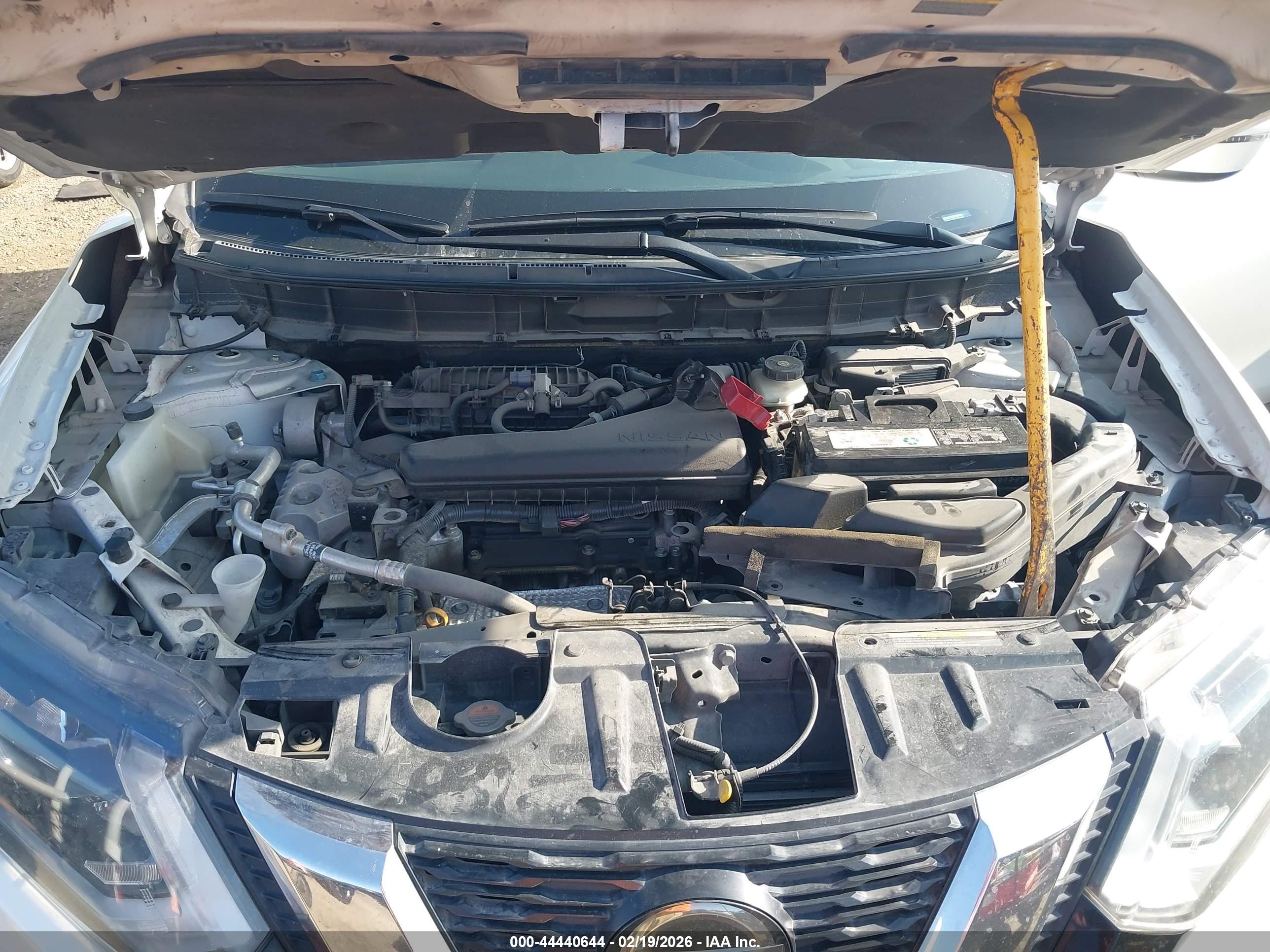 NISSAN ROGUE image 10