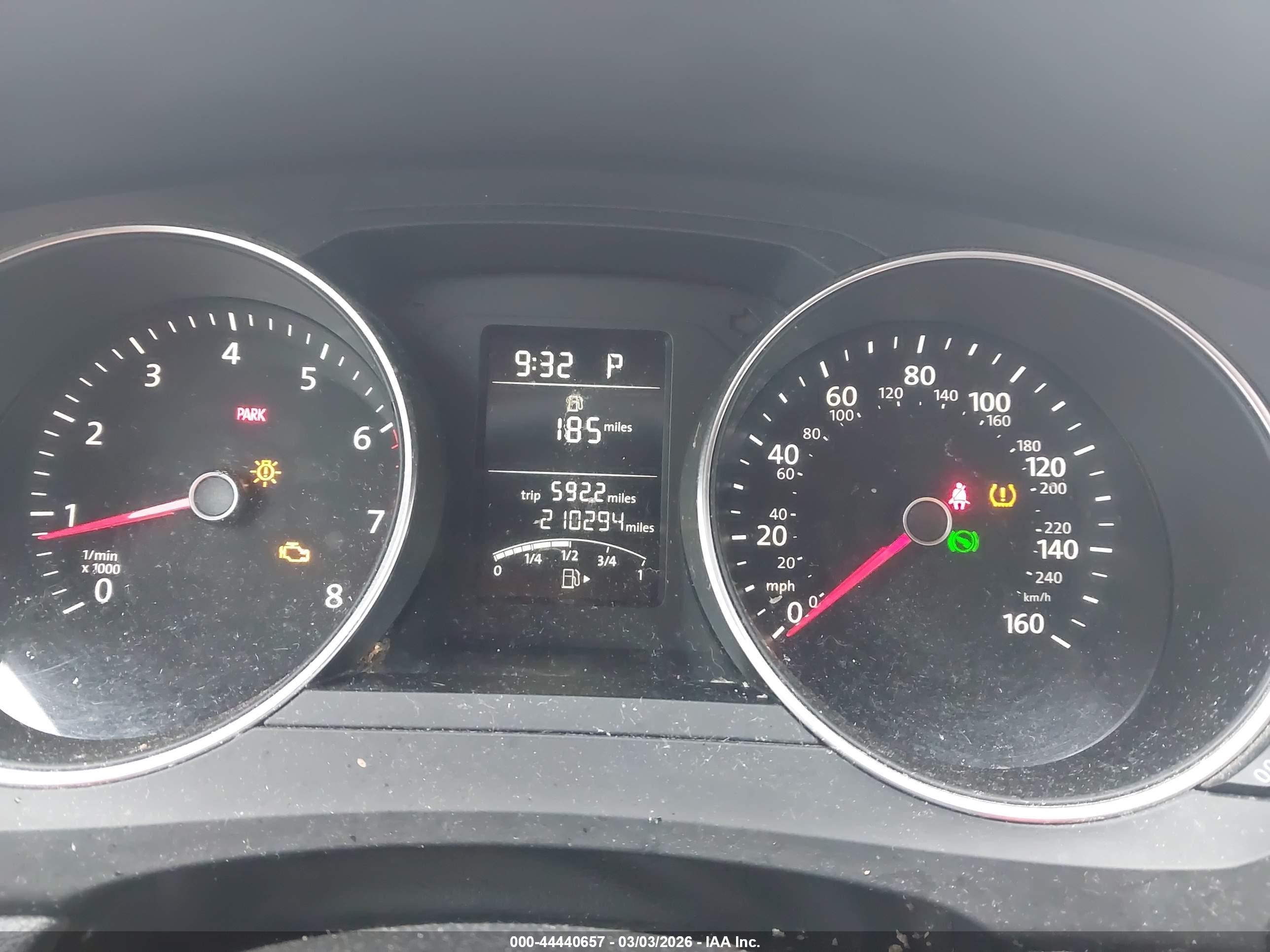 VOLKSWAGEN JETTA image 7