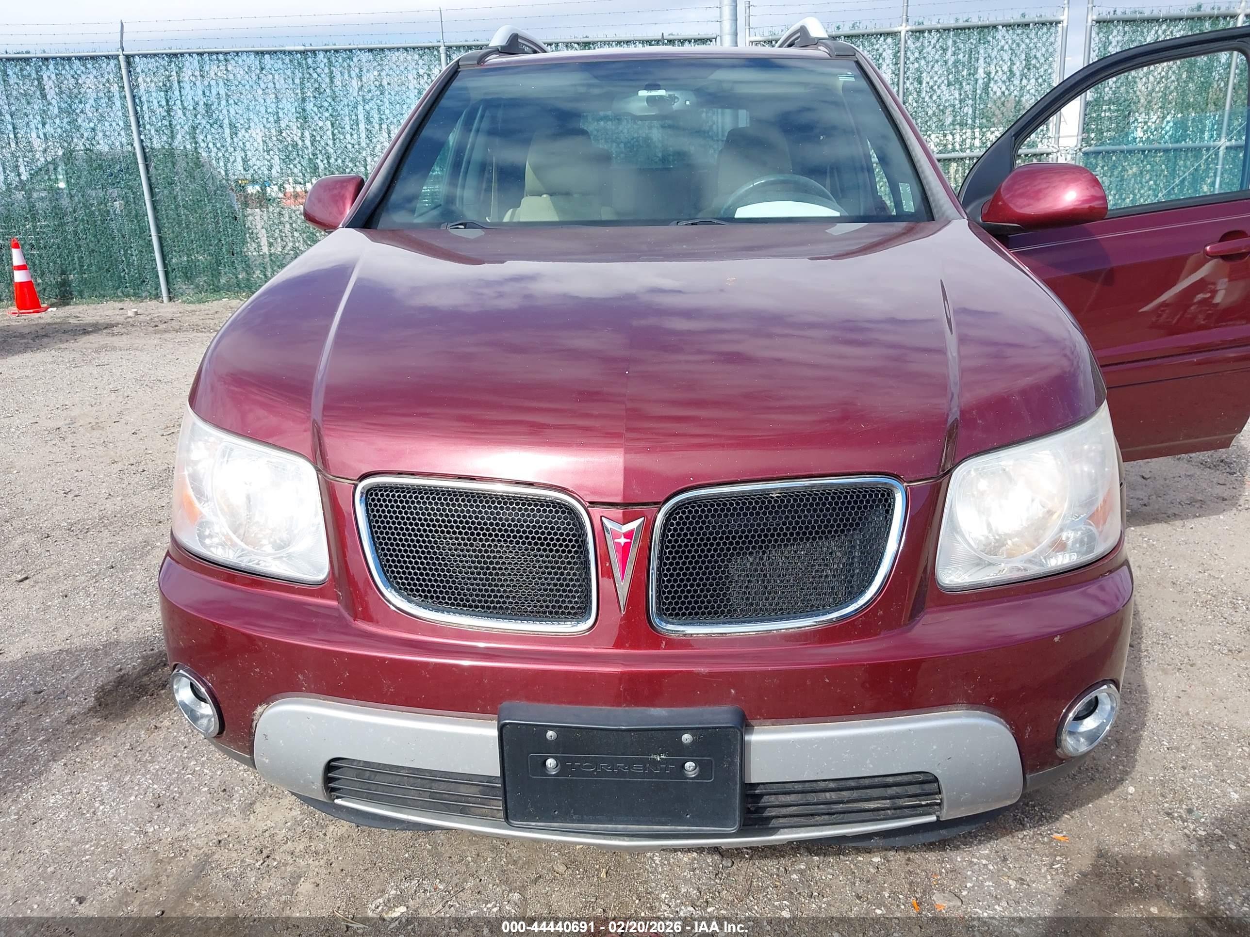 PONTIAC TORRENT image 6