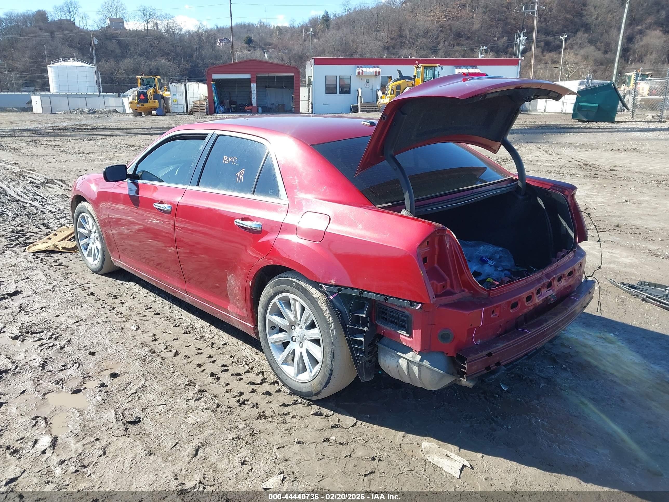 CHRYSLER 300 image 3