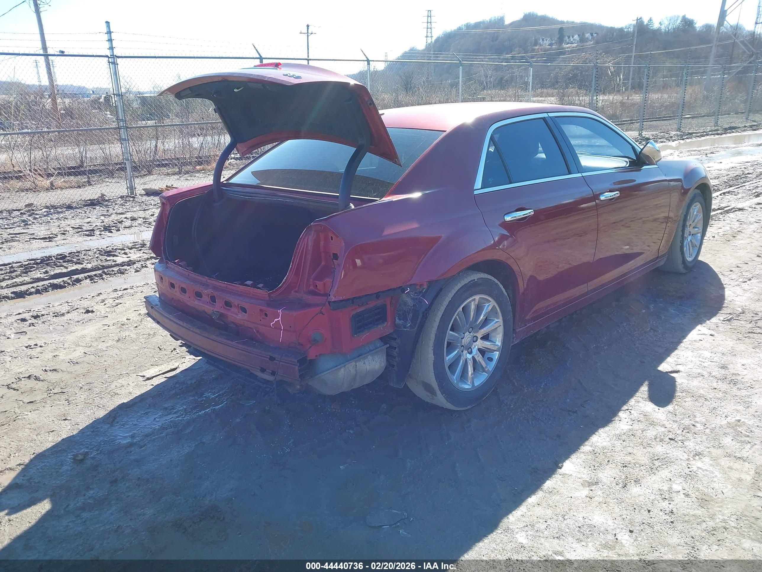 CHRYSLER 300 image 4