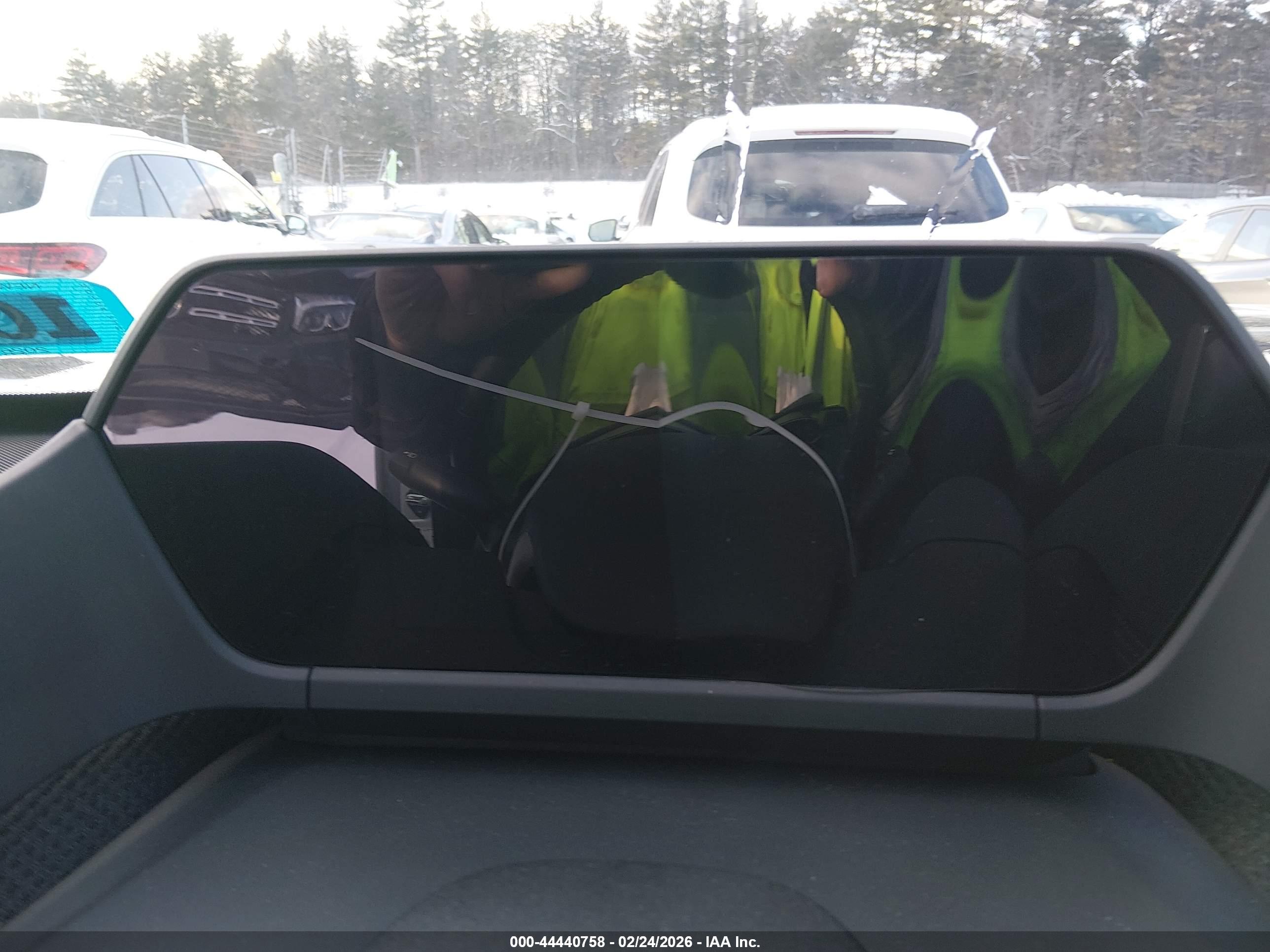 TOYOTA BZ4X image 7