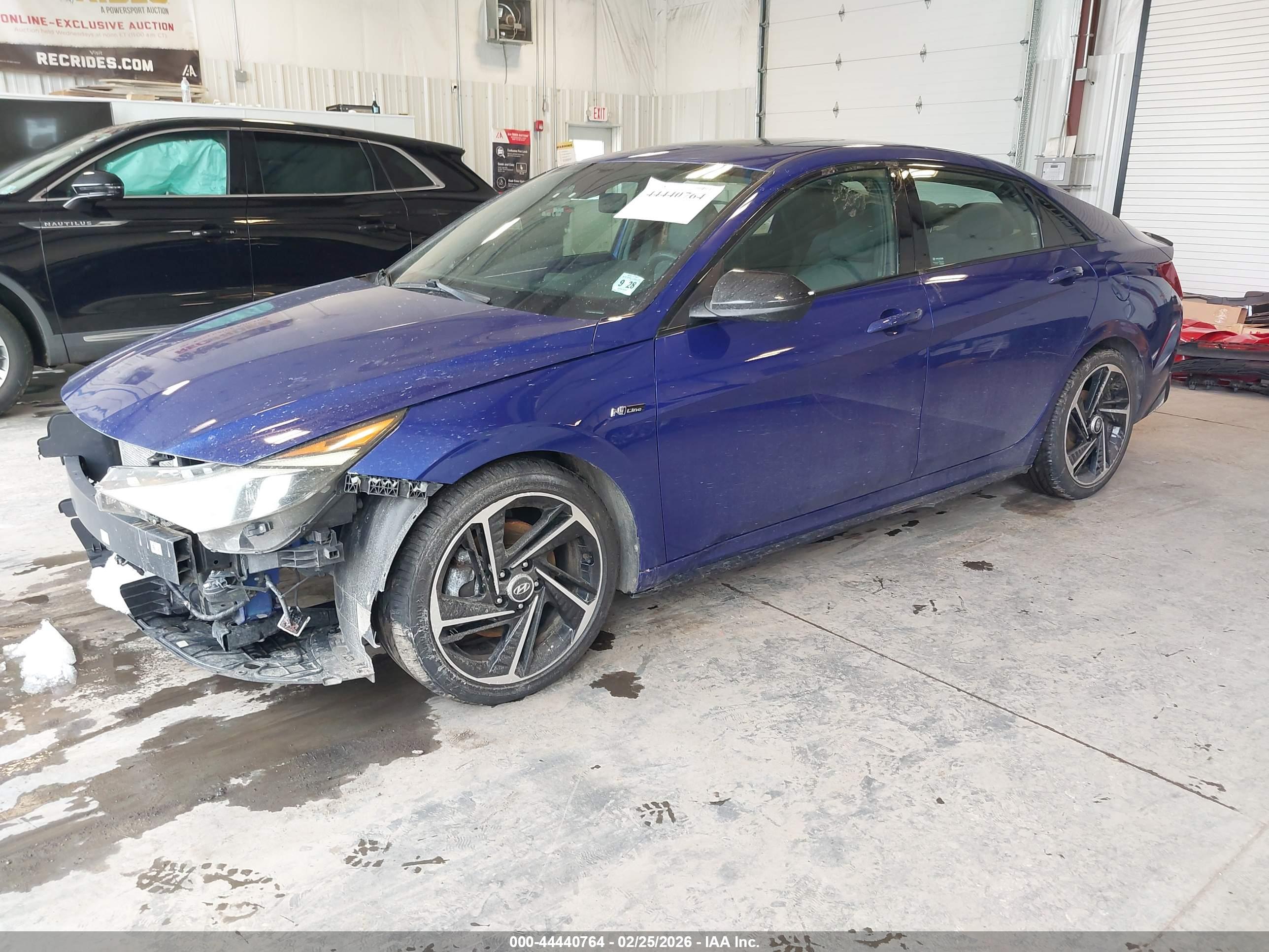 HYUNDAI ELANTRA image 2
