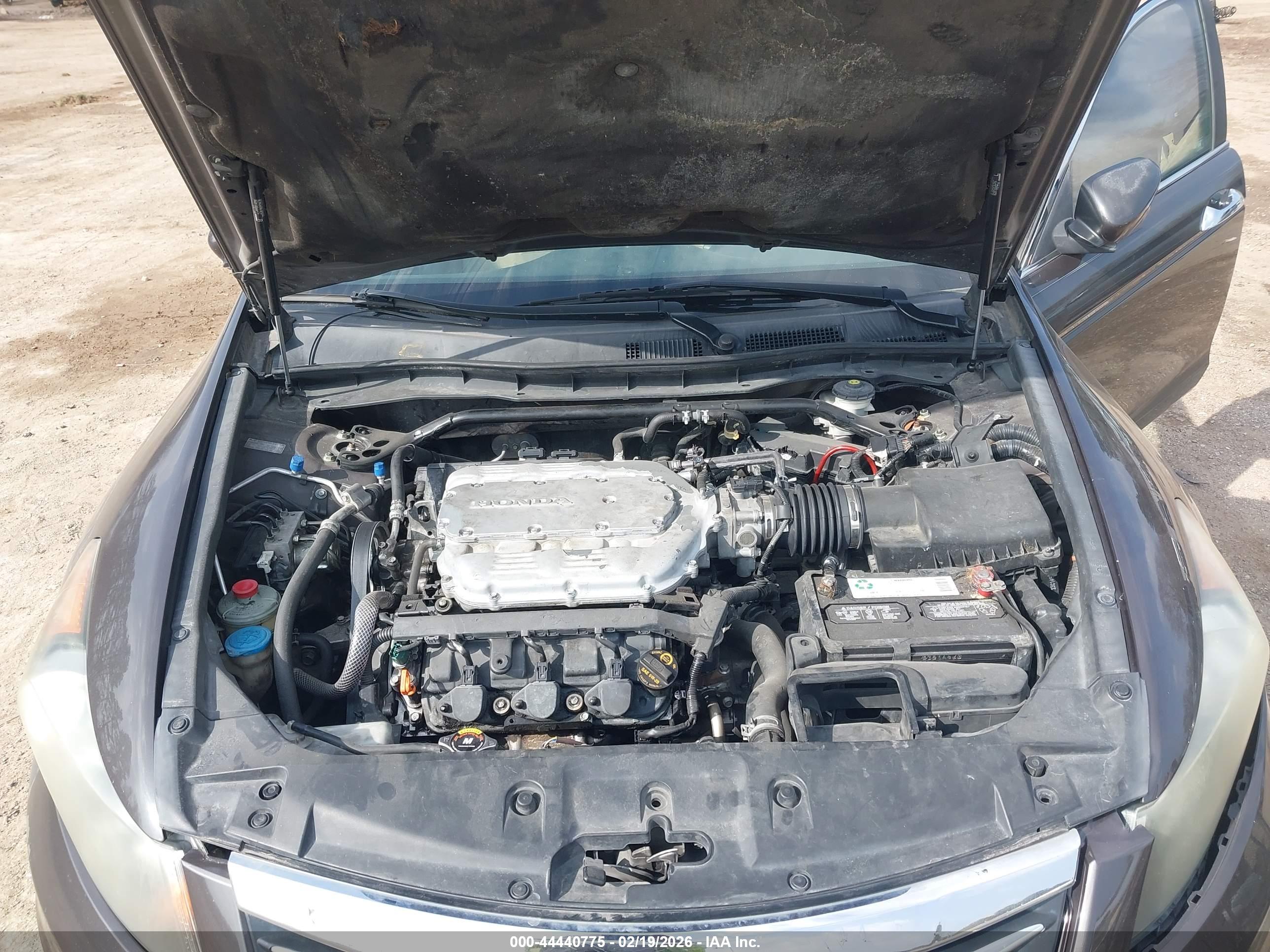 HONDA ACCORD image 10