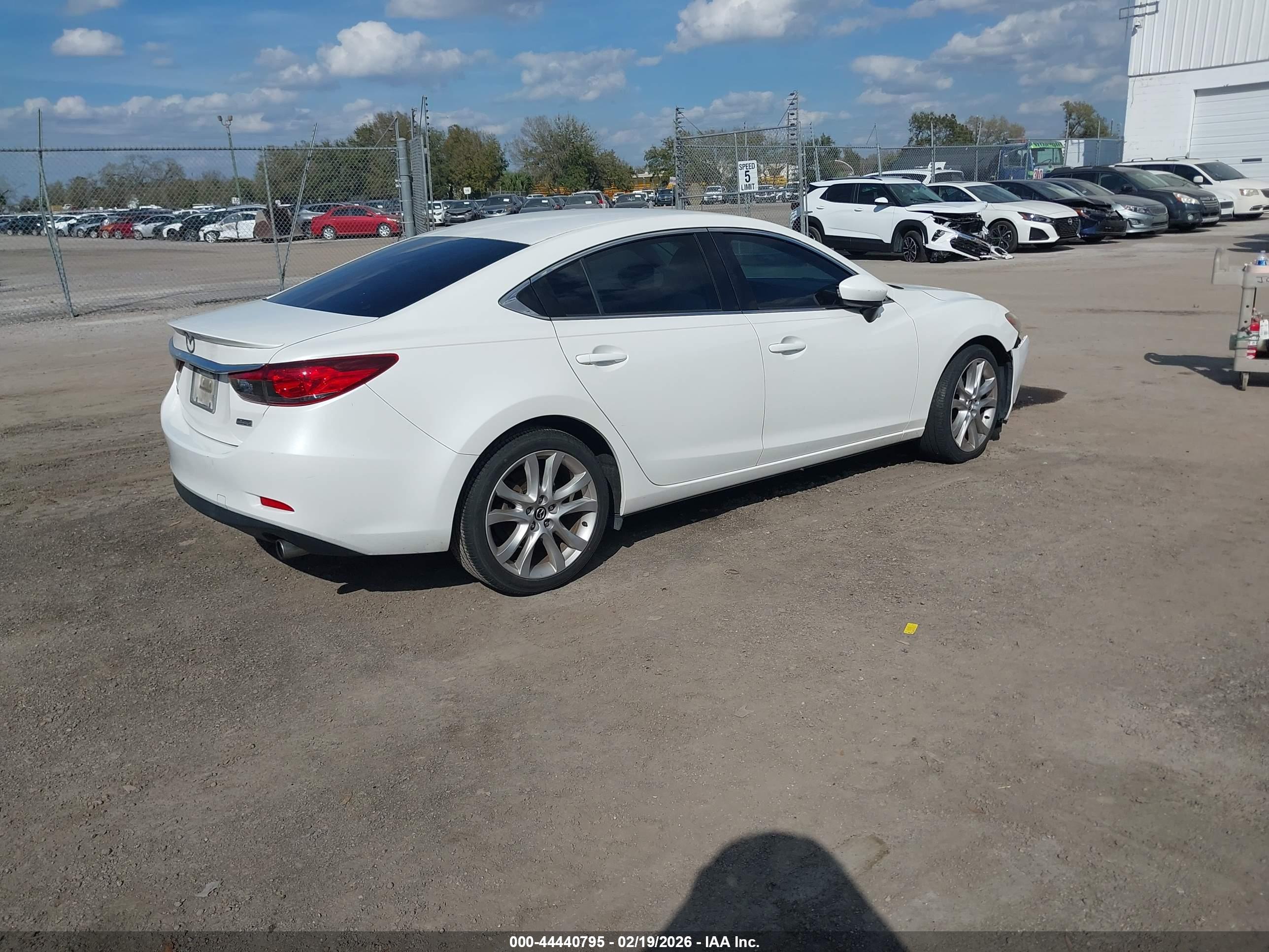 MAZDA MAZDA6 image 4