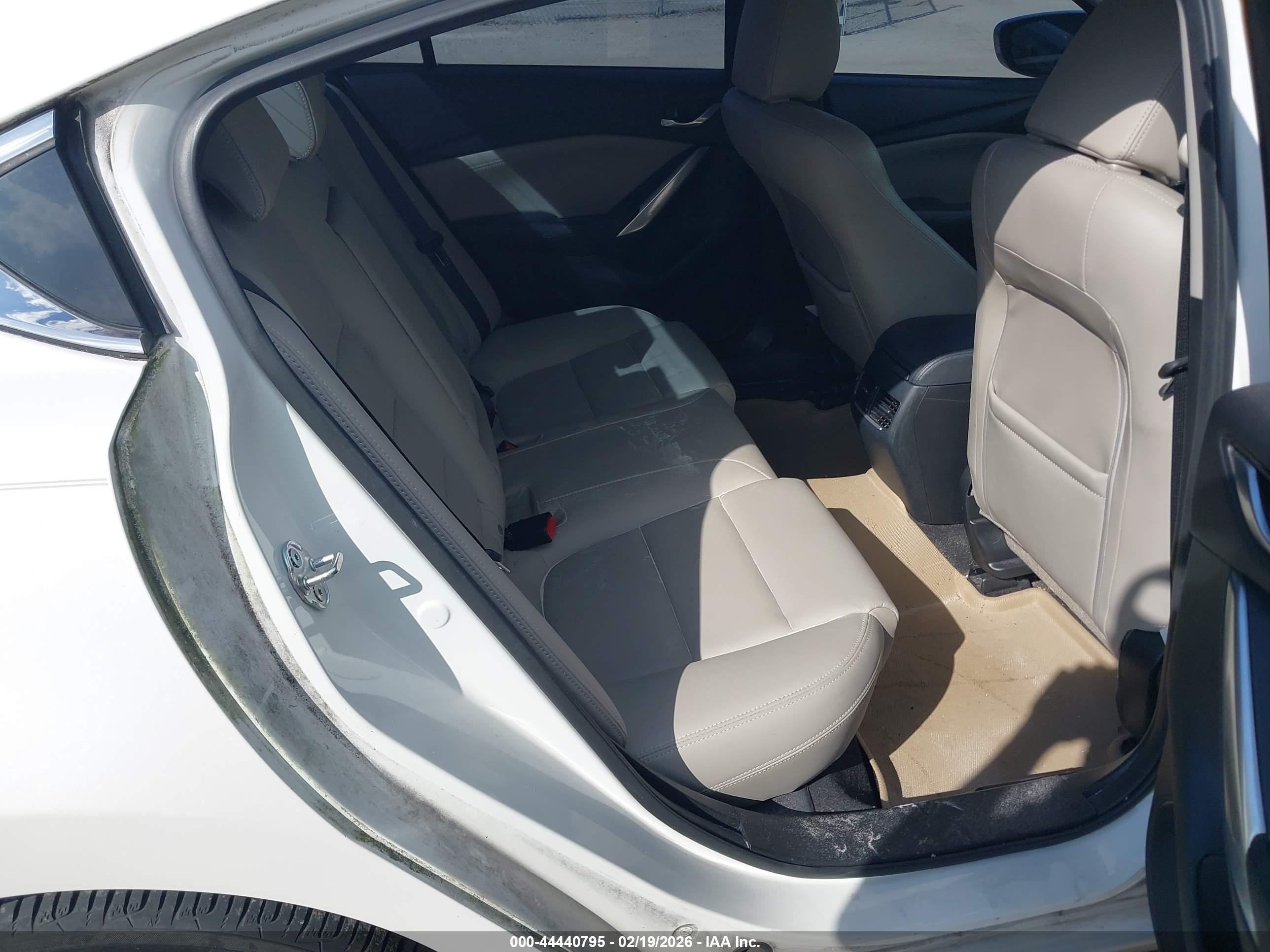 MAZDA MAZDA6 image 8