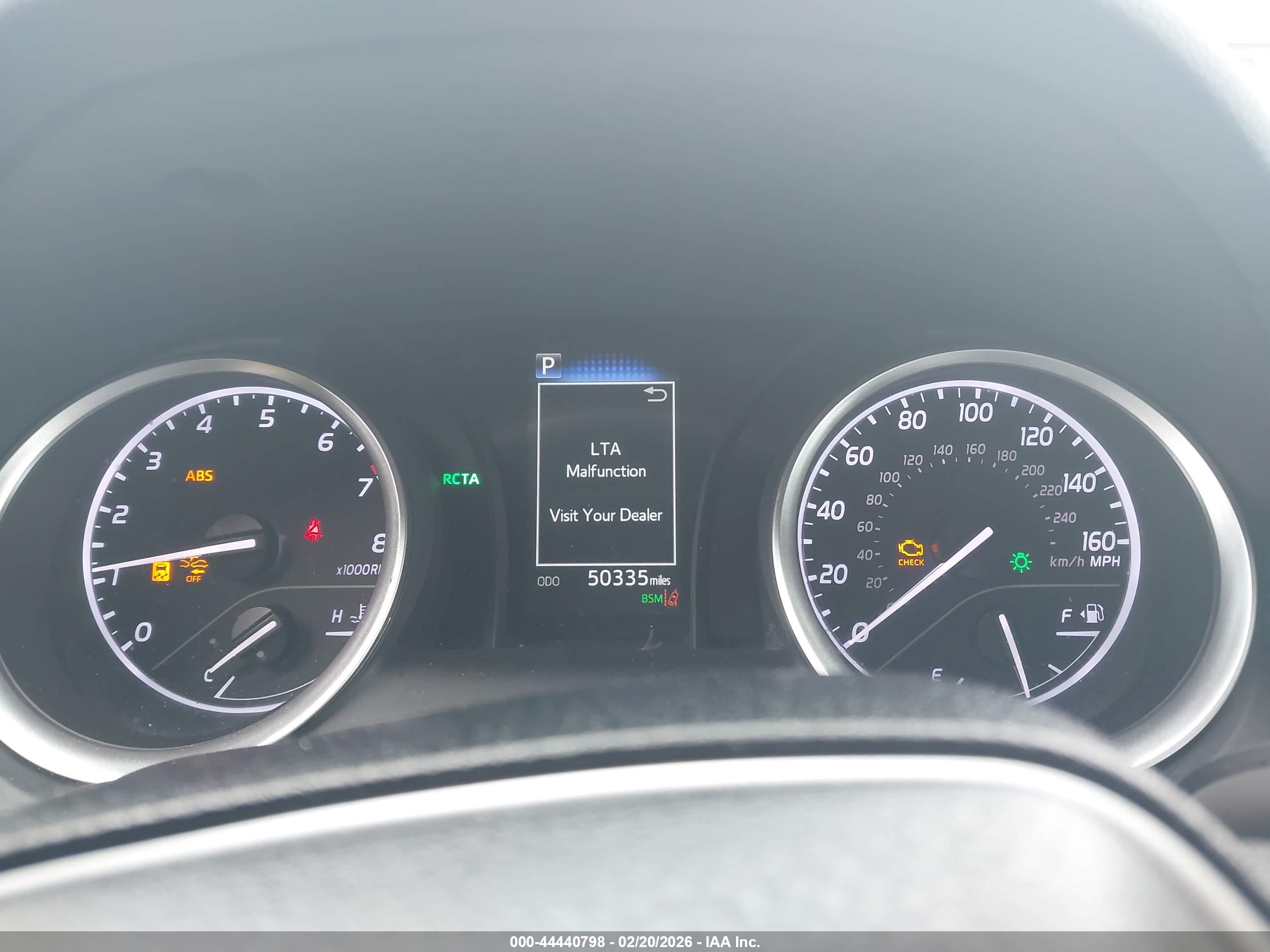 TOYOTA CAMRY image 7