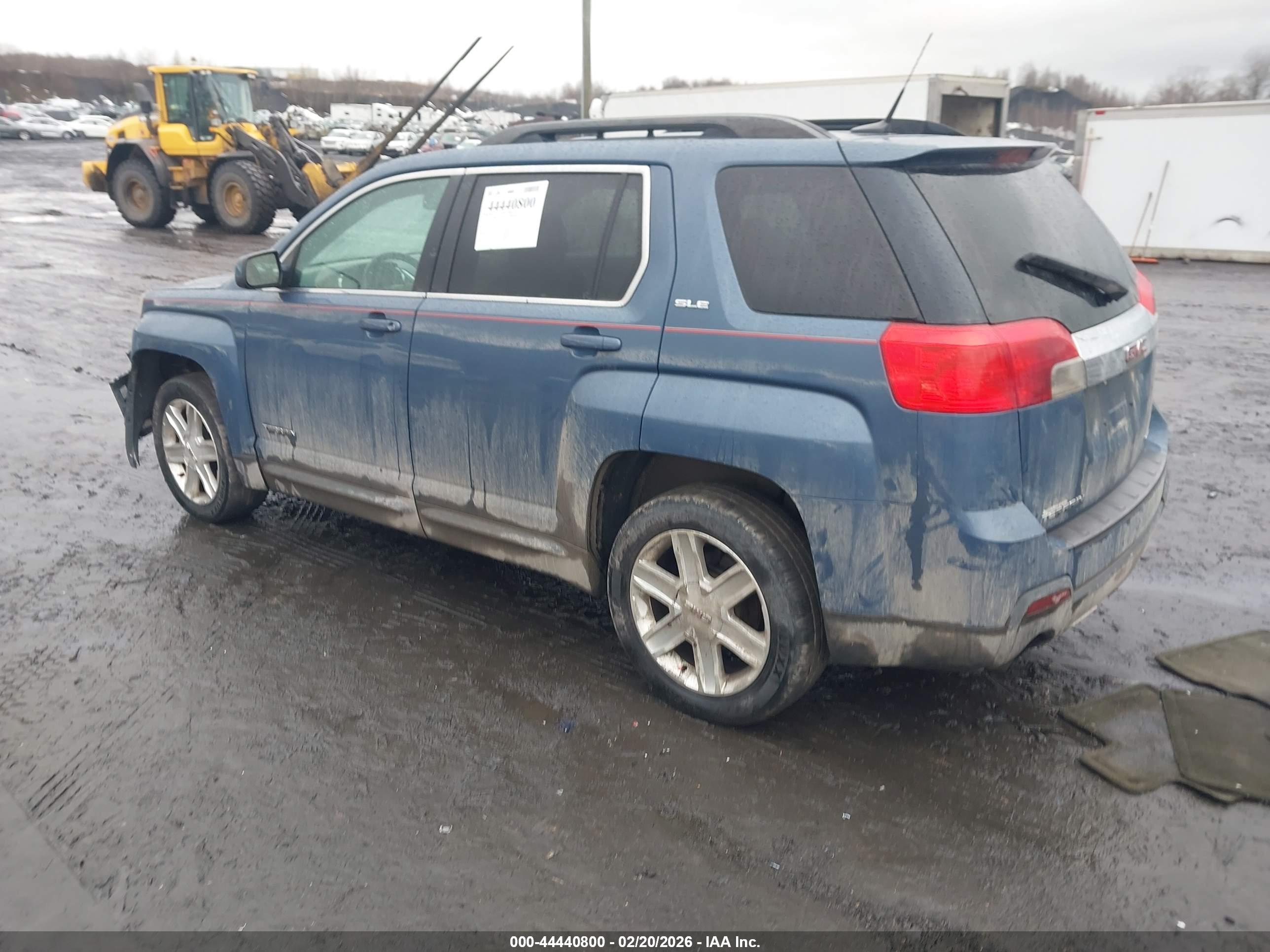 GMC TERRAIN image 3