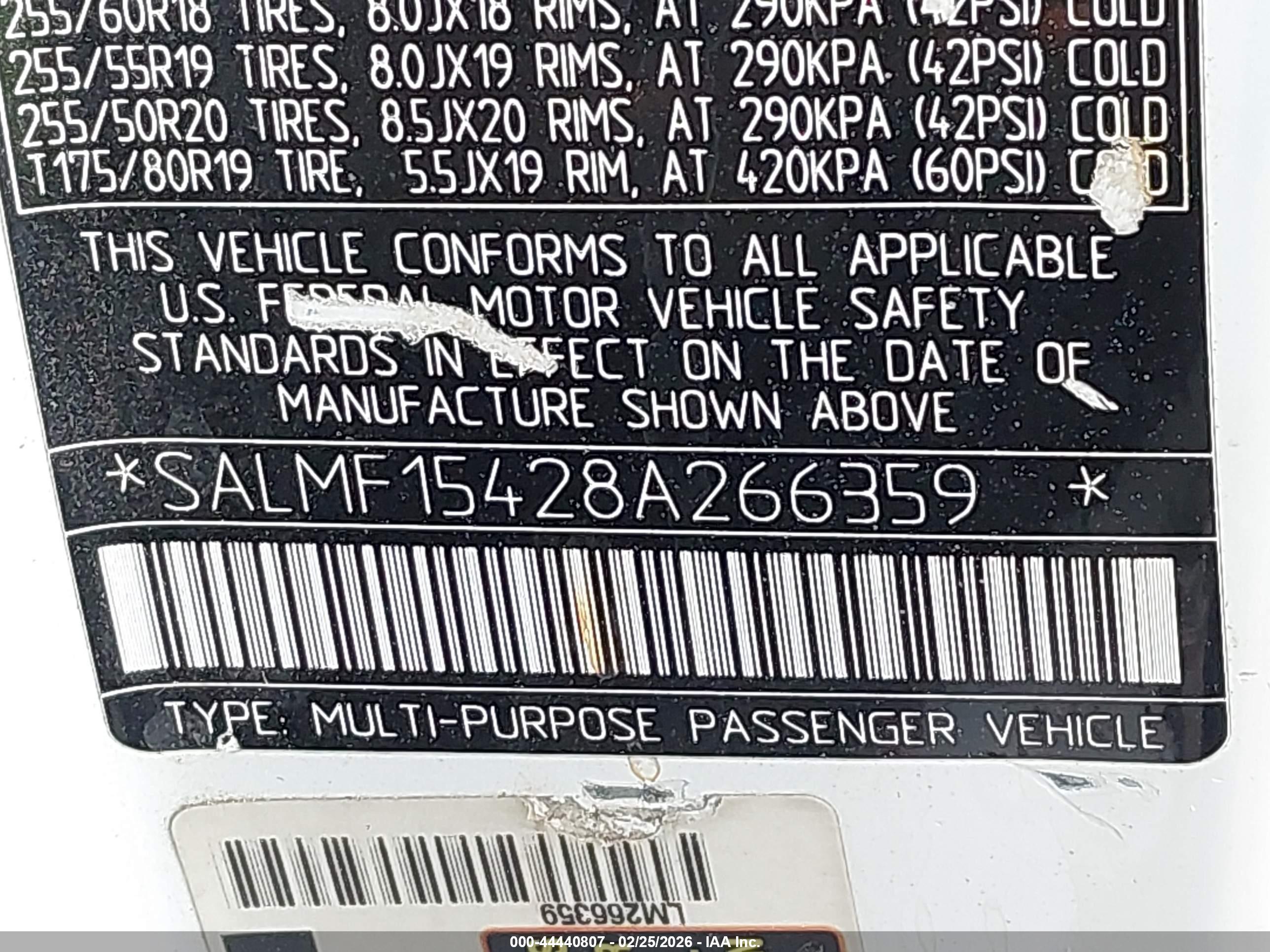 LAND ROVER image 9
