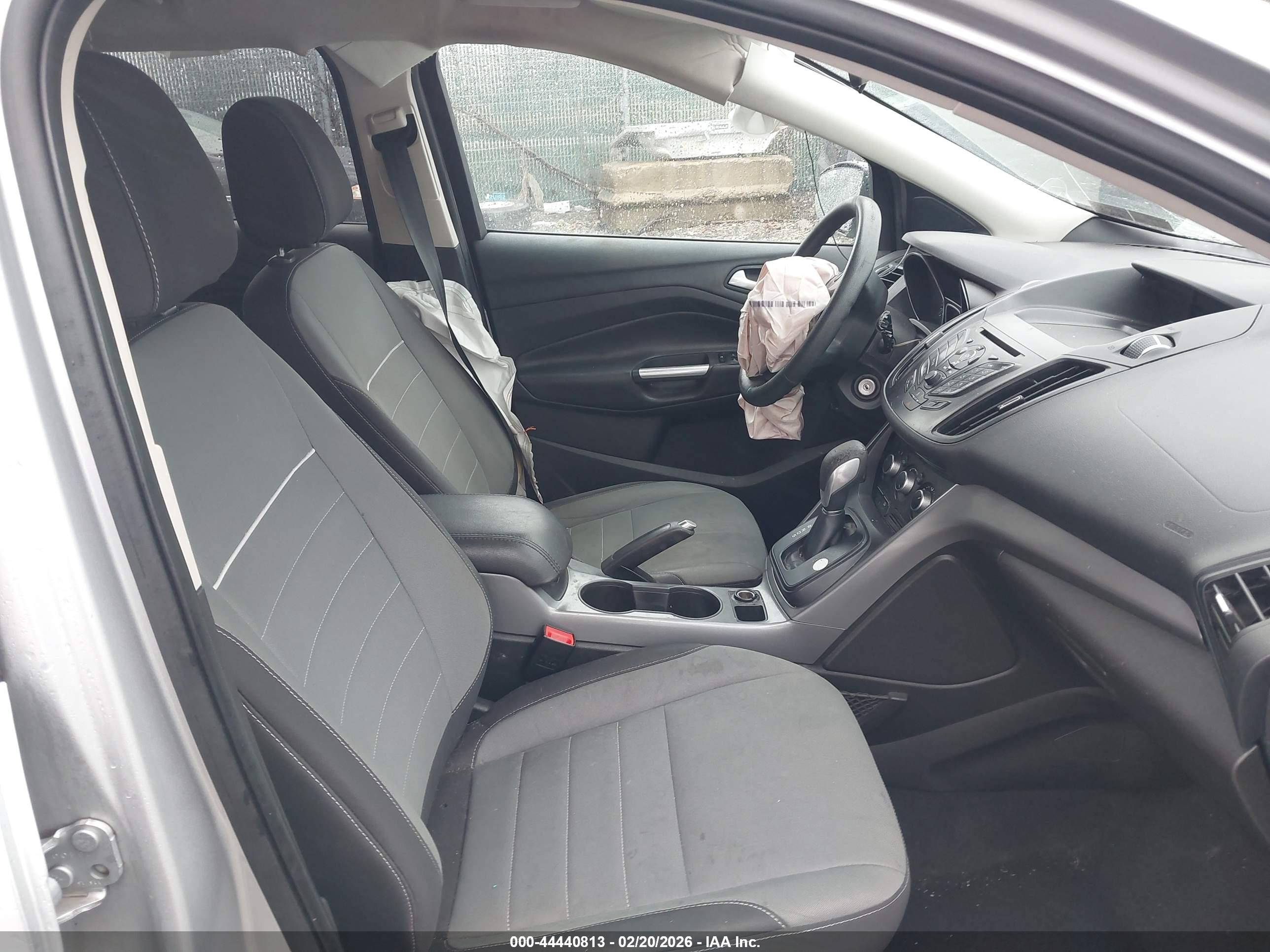 FORD ESCAPE image 5