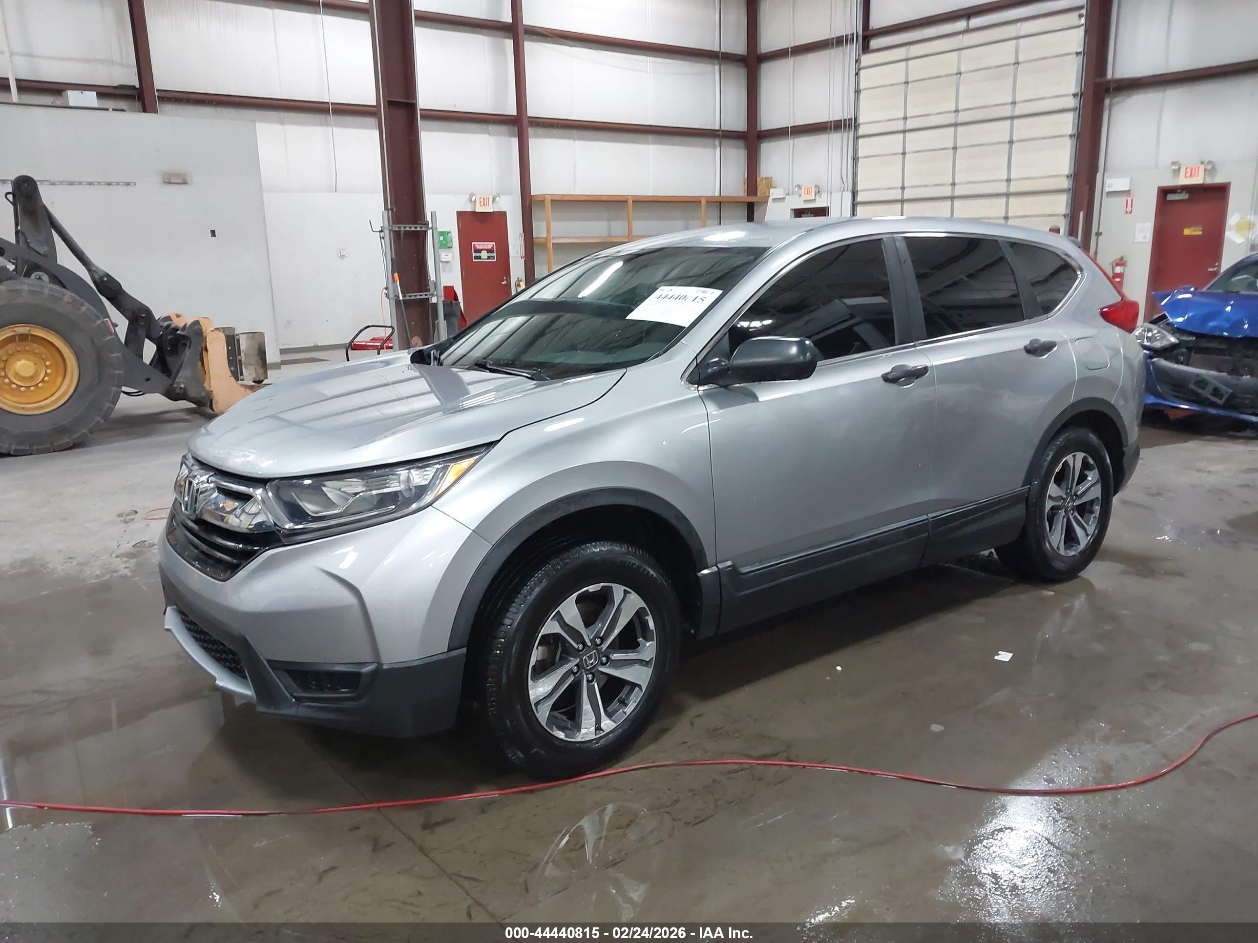 HONDA CR-V image 2