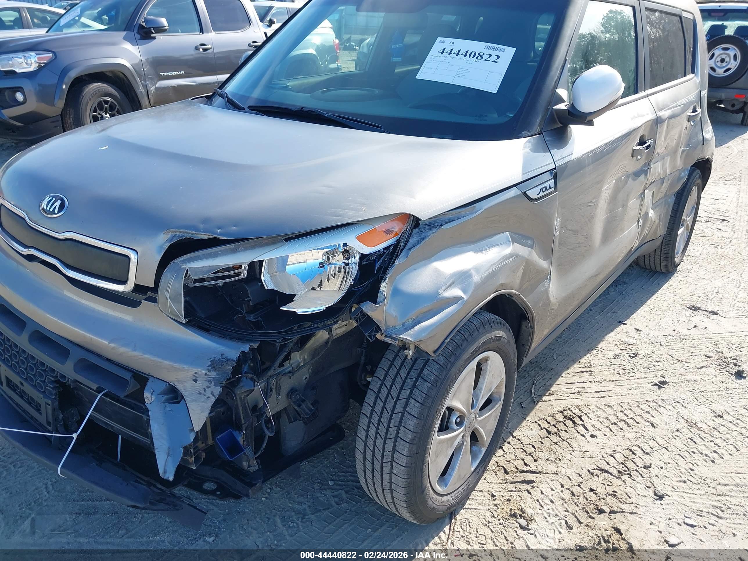 KIA SOUL image 6