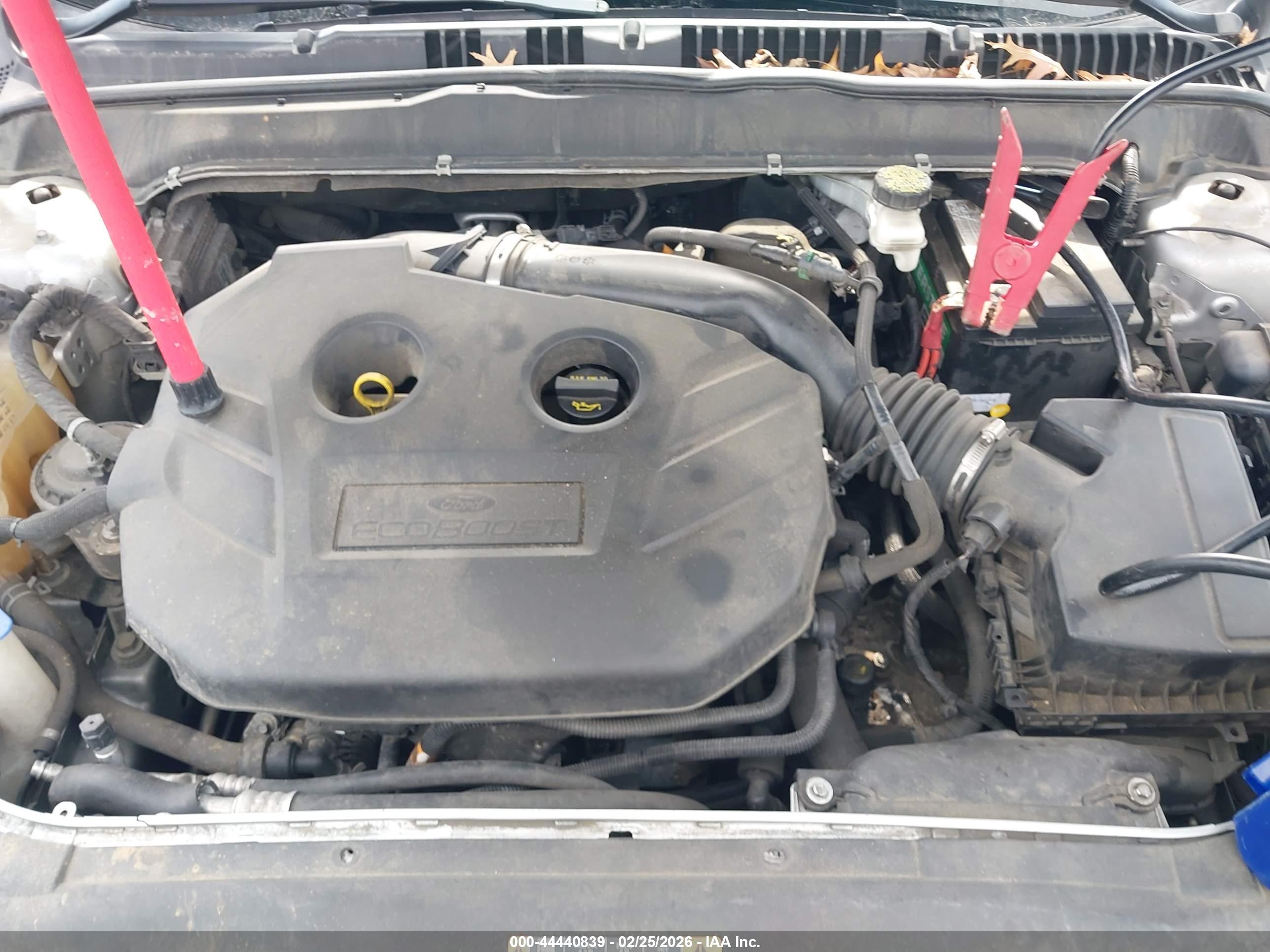 FORD FUSION image 10