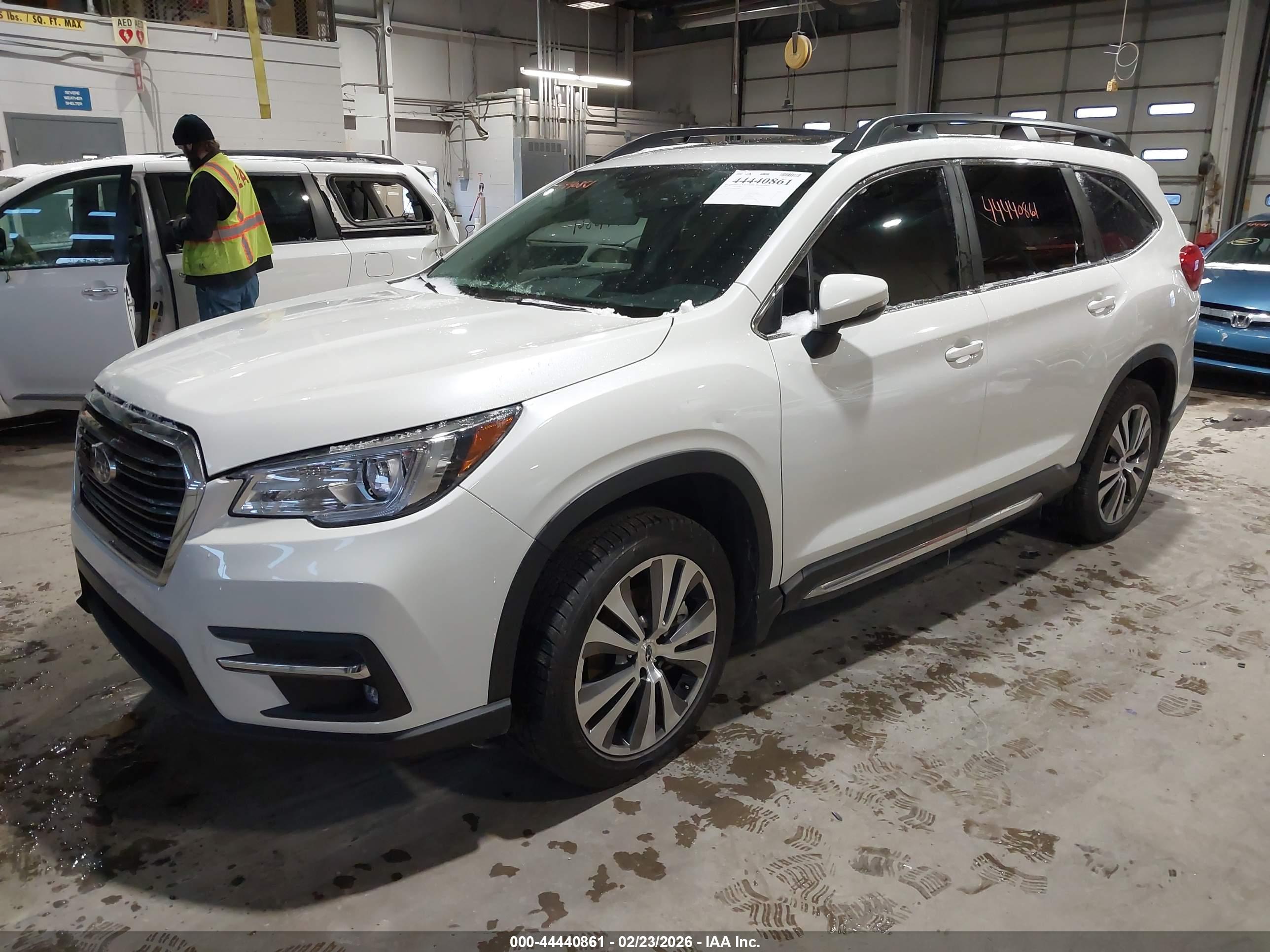 SUBARU ASCENT image 2